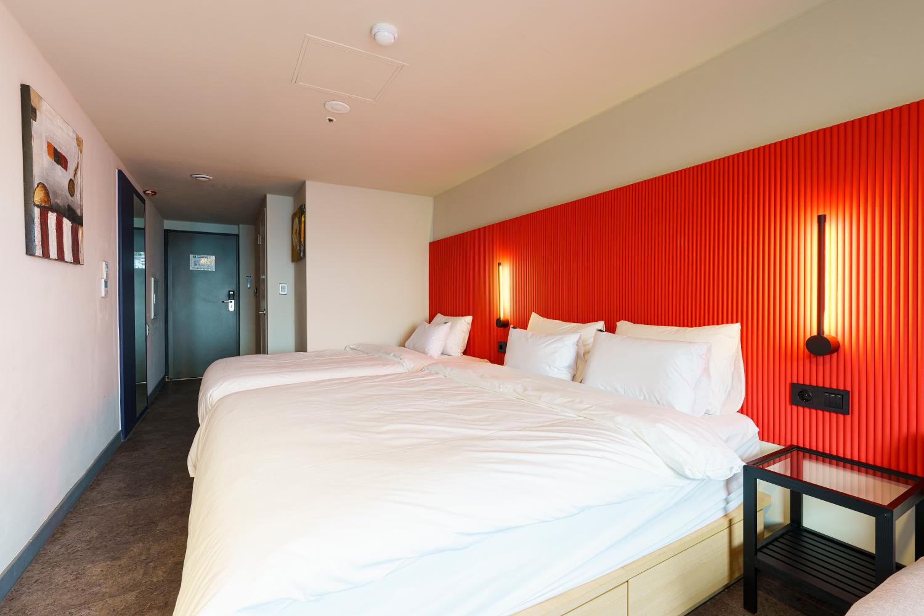 Deluxe Double or Twin Room - Photo 1