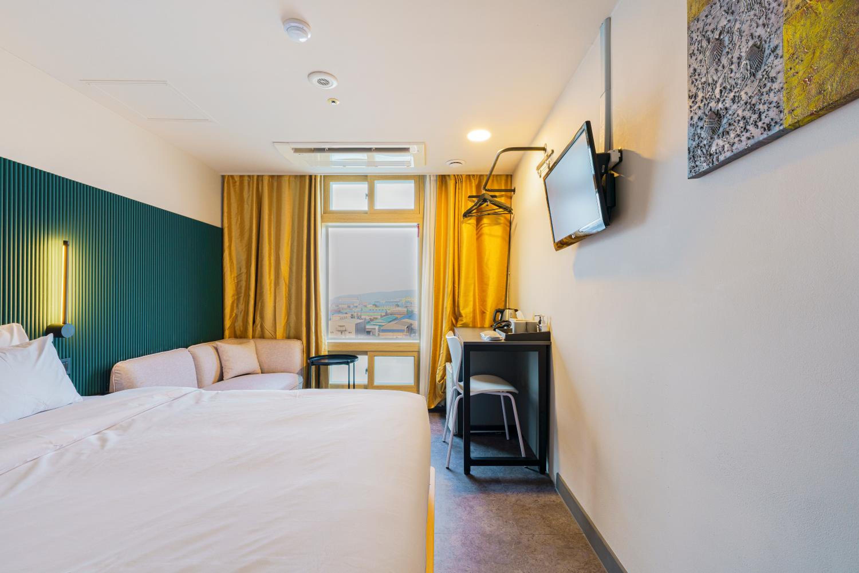 Standard Double Room - Photo 4