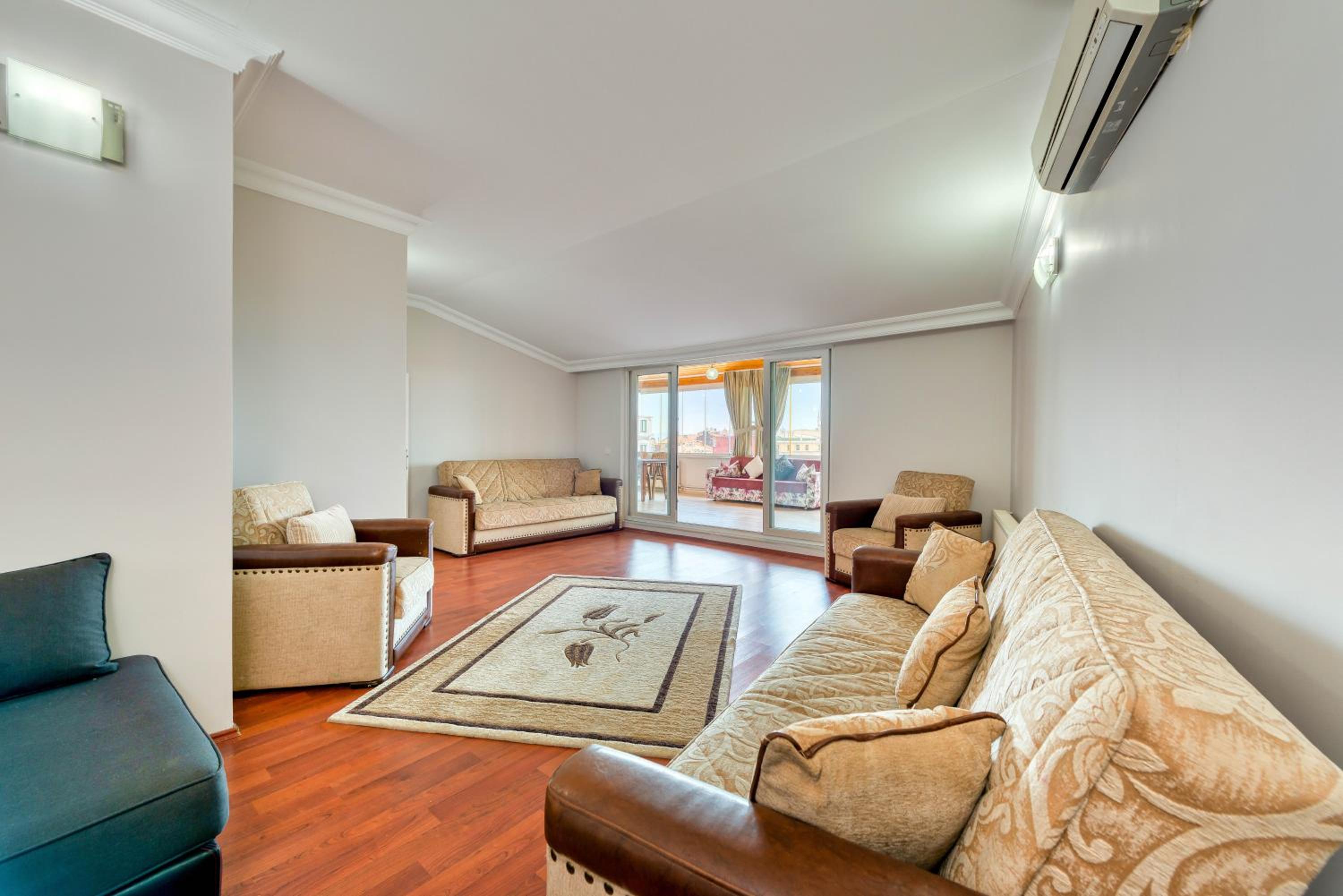 Two-Bedroom Apartment with Sea View photo 1