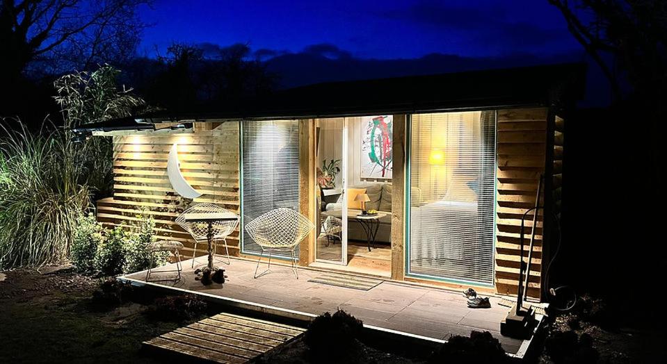 Half Moon Cabin - Photo 6