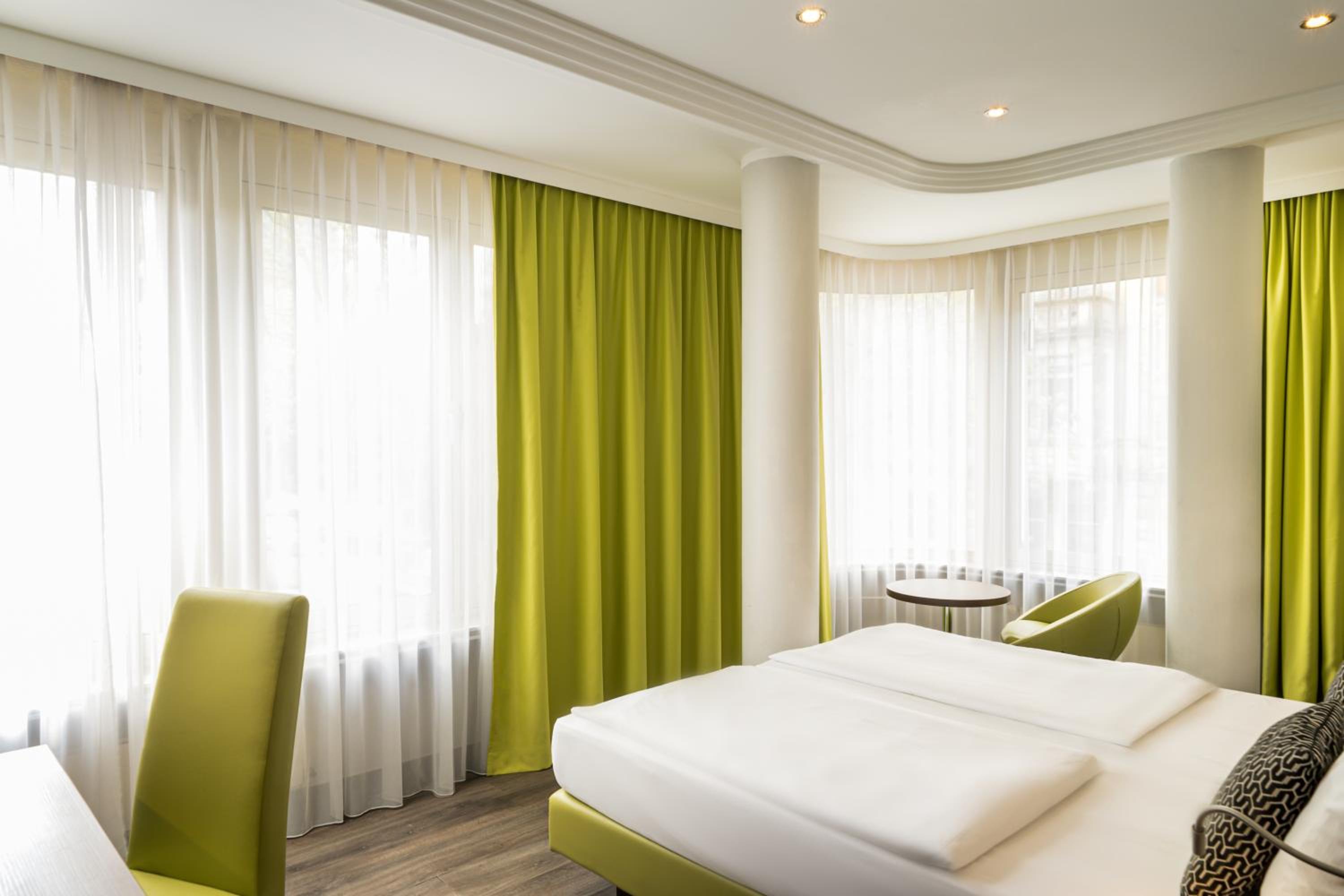 Superior Double Room - Photo 5
