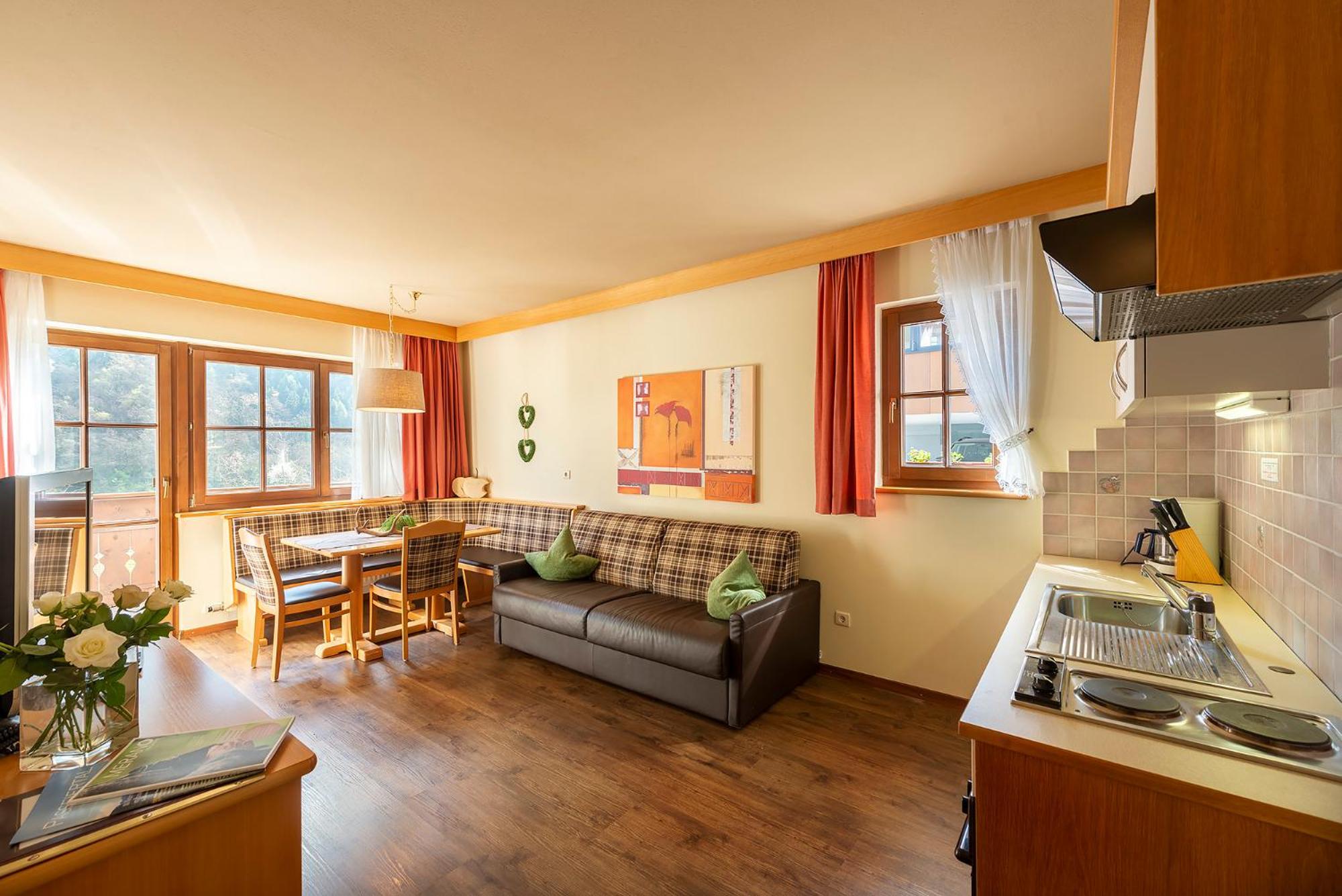 Two-Bedroom Deluxe Apartment with Garden View