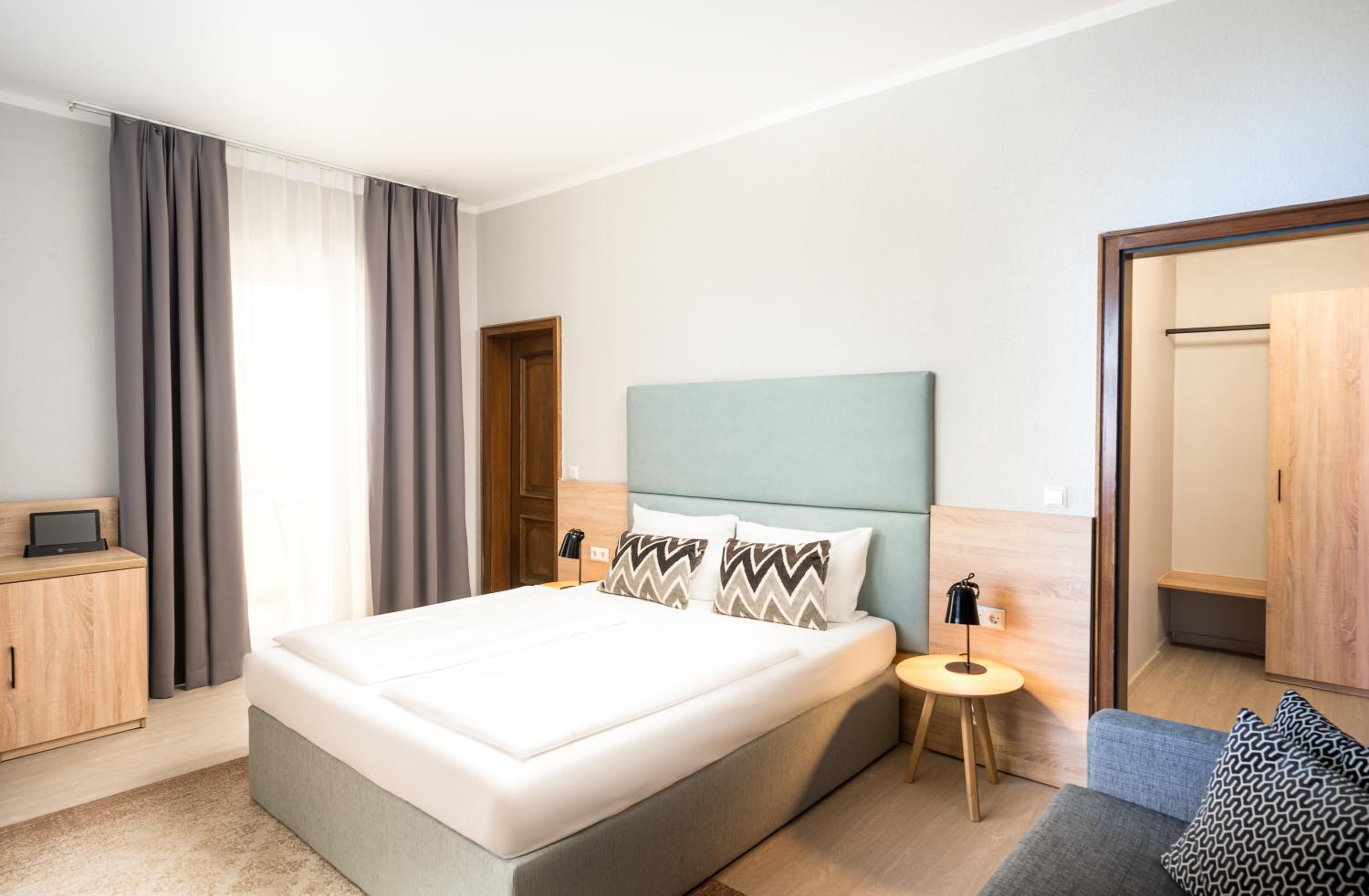 Standard Double Room - Photo 1