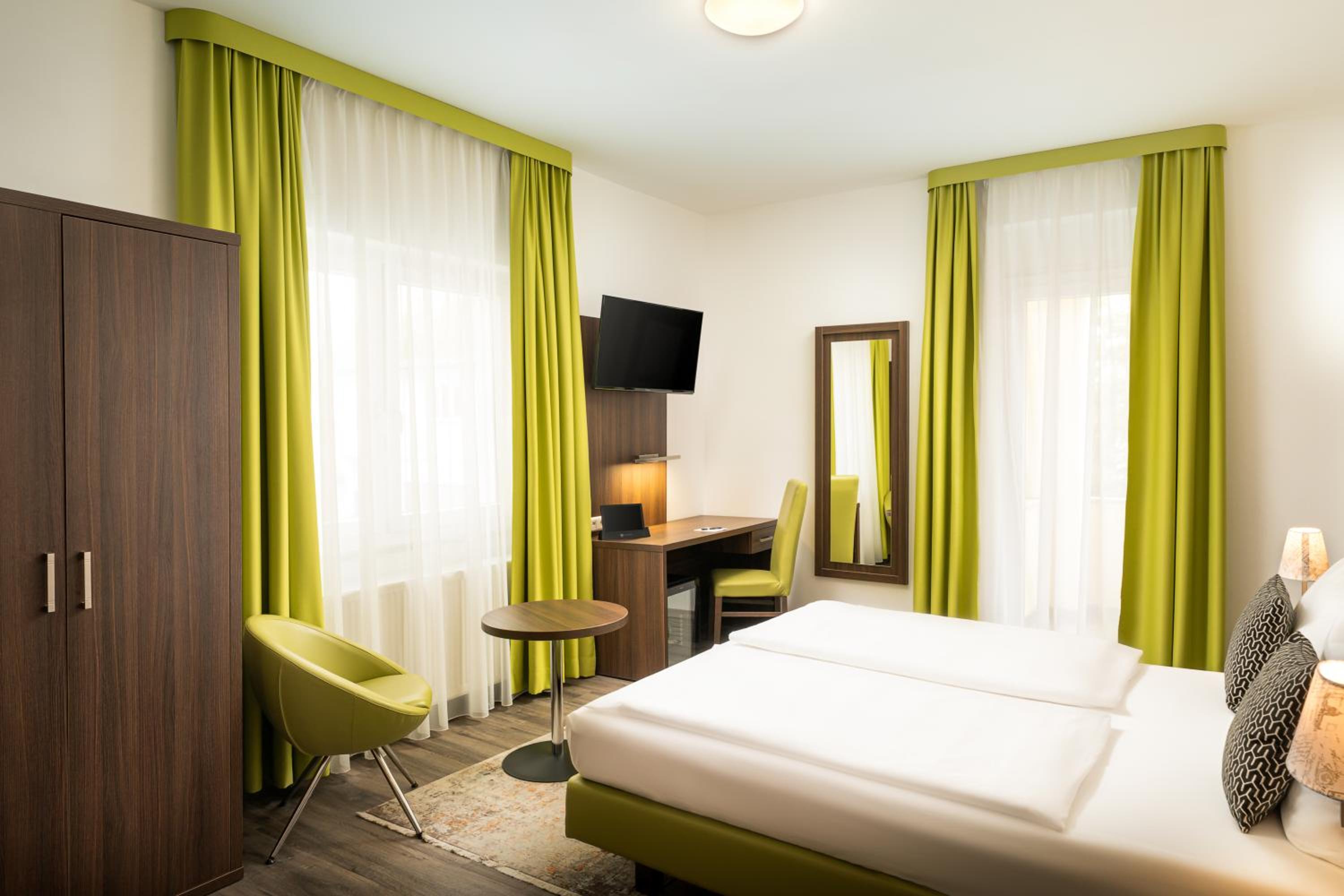Superior Double Room - Photo 4