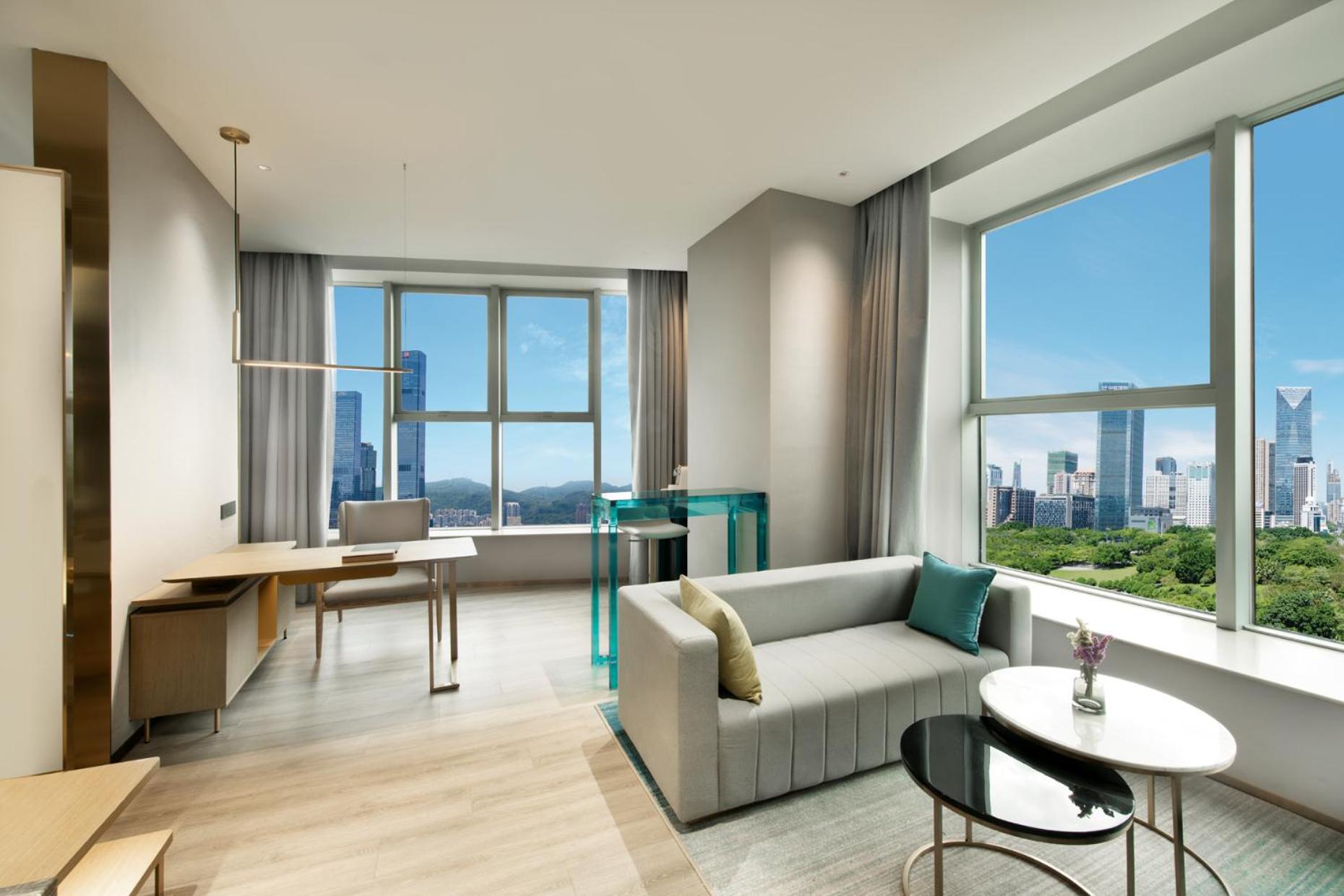 Superior Suite King Room - Photo 1