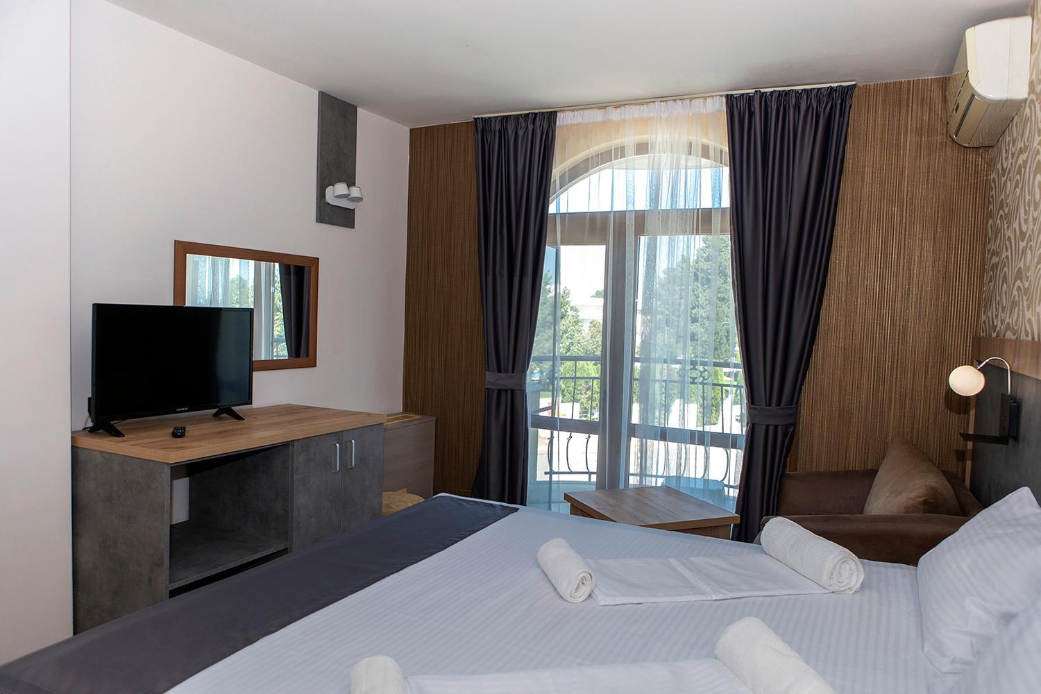 Double Room photo 3