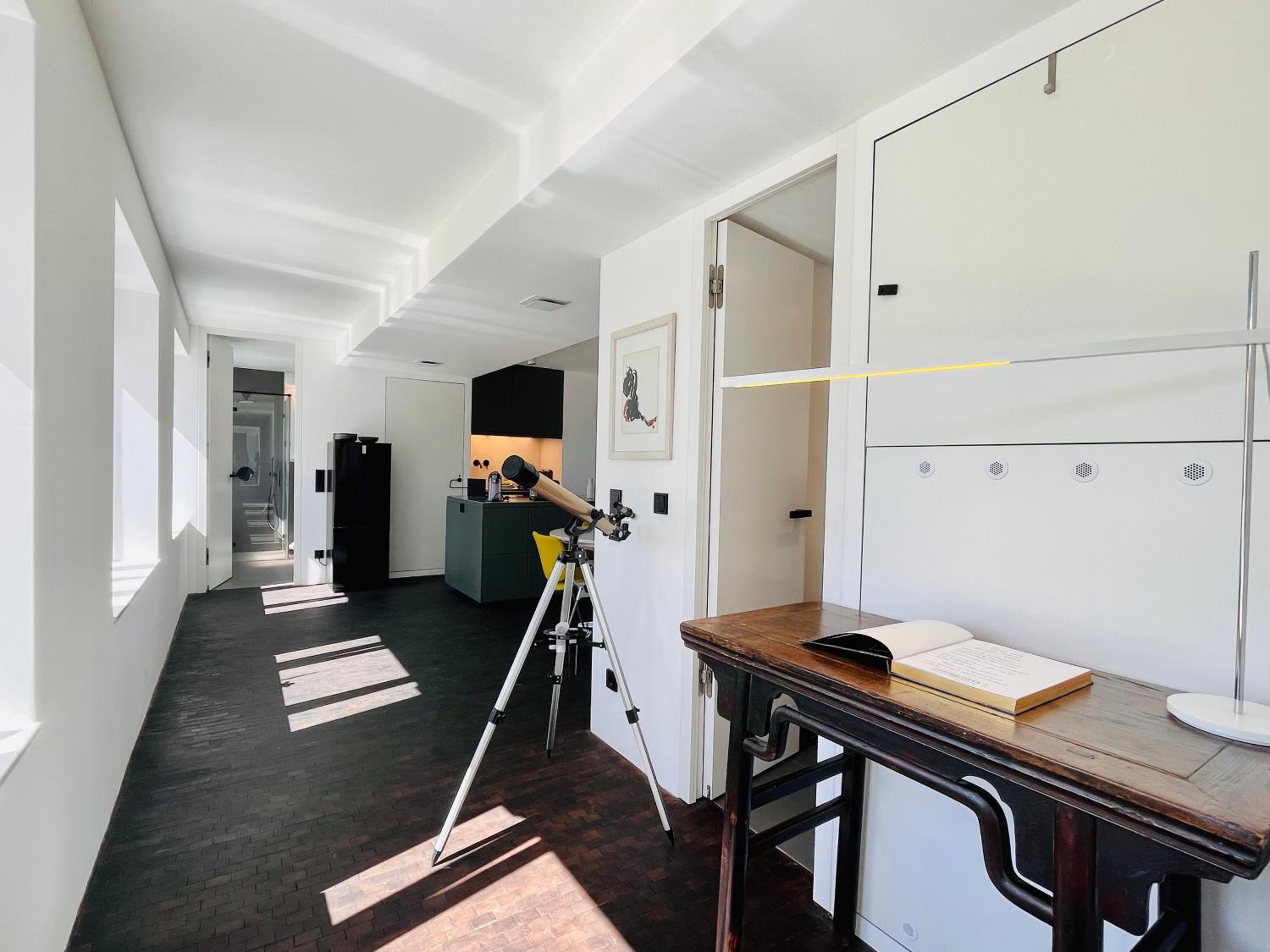 Apartment with Sea View photo 2