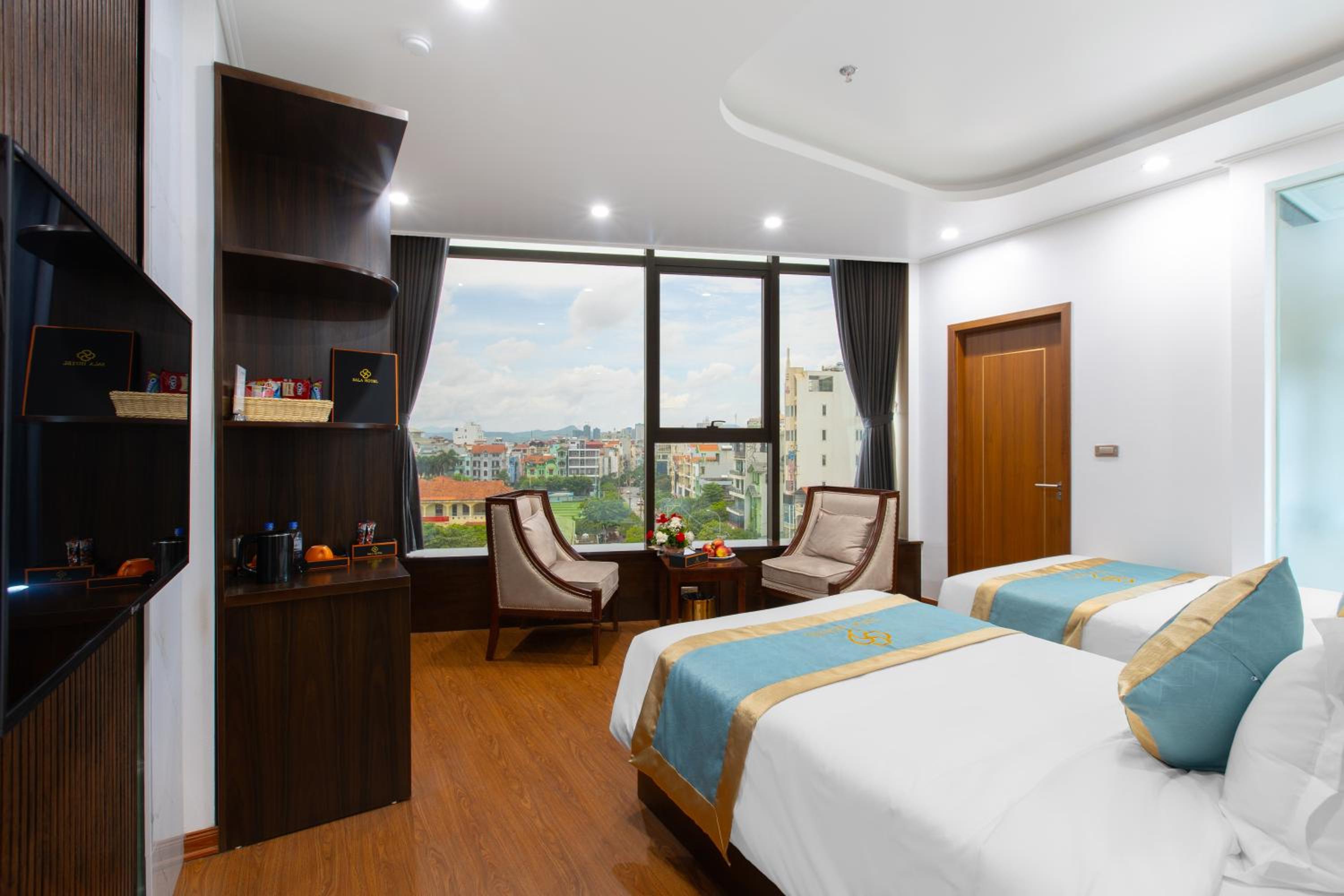 Deluxe Twin Room - Photo 1