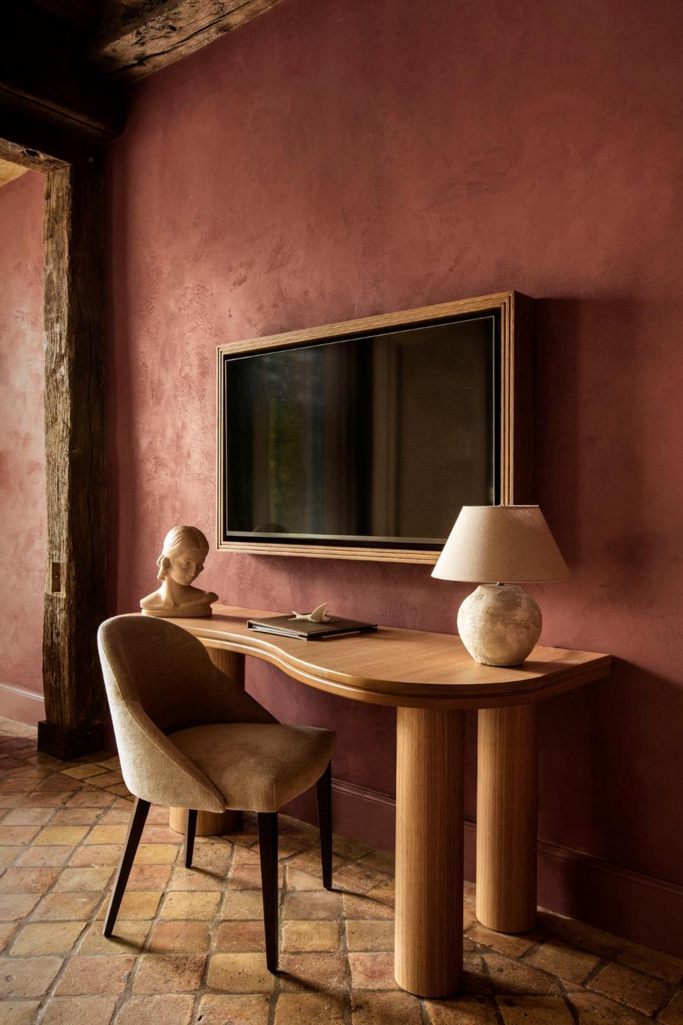 King Suite - Photo 1