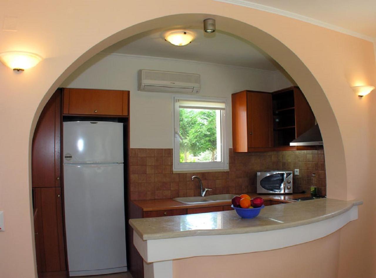 Four-Bedroom Villa with Private Pool - Villa Astro (7-8 adults) photo 2