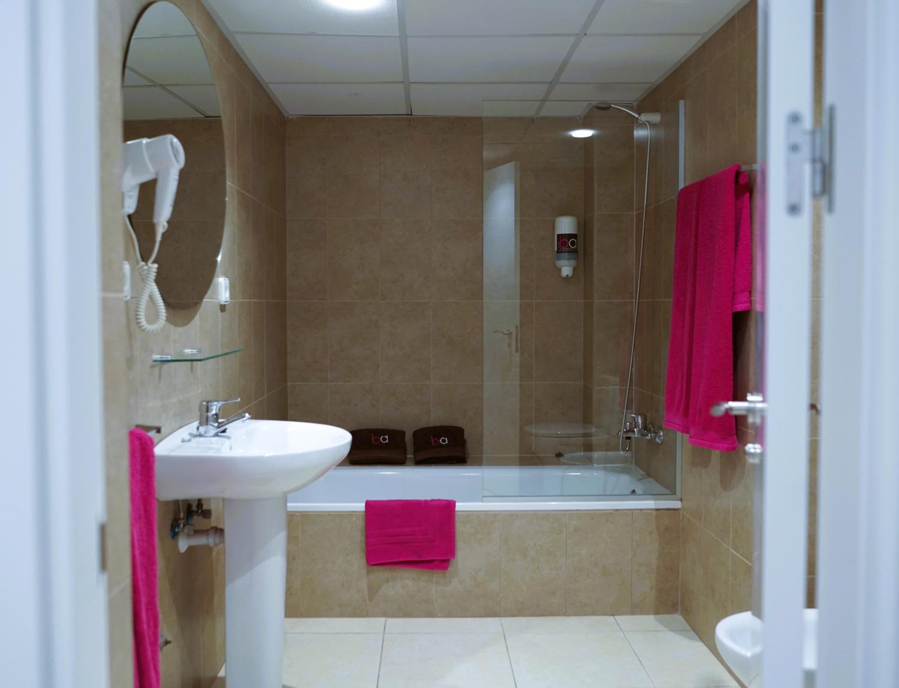 One-Bedroom Apartment Sea View (2 Adults + 1 Child) photo 3