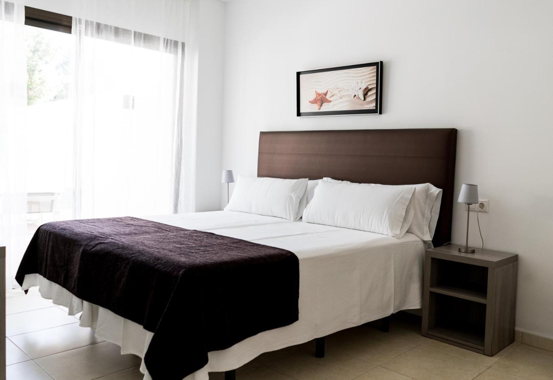 Apartamento de un dormitorio con vista al mar (2 adultos + 1 niño)