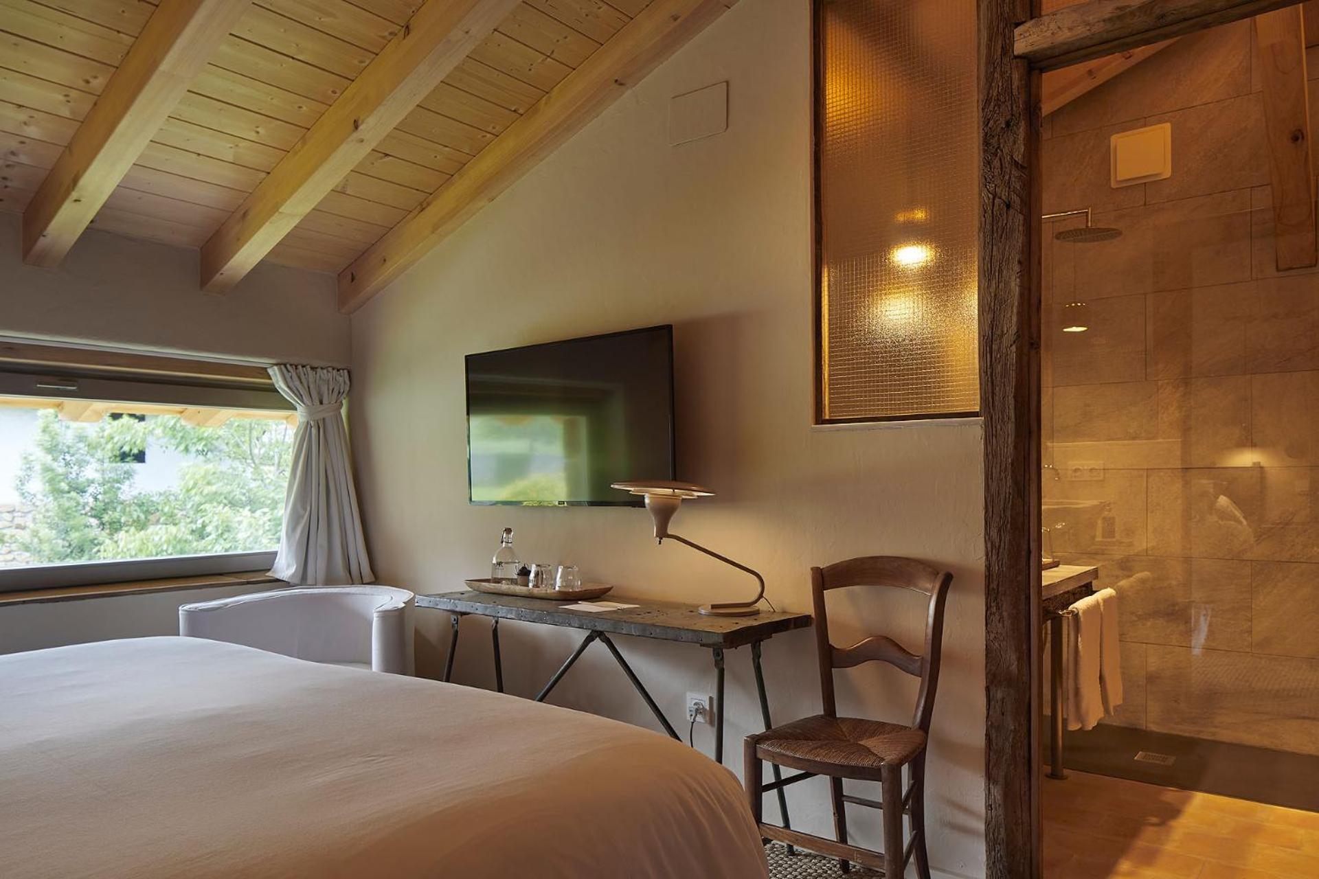Superior Double Room - Photo 2