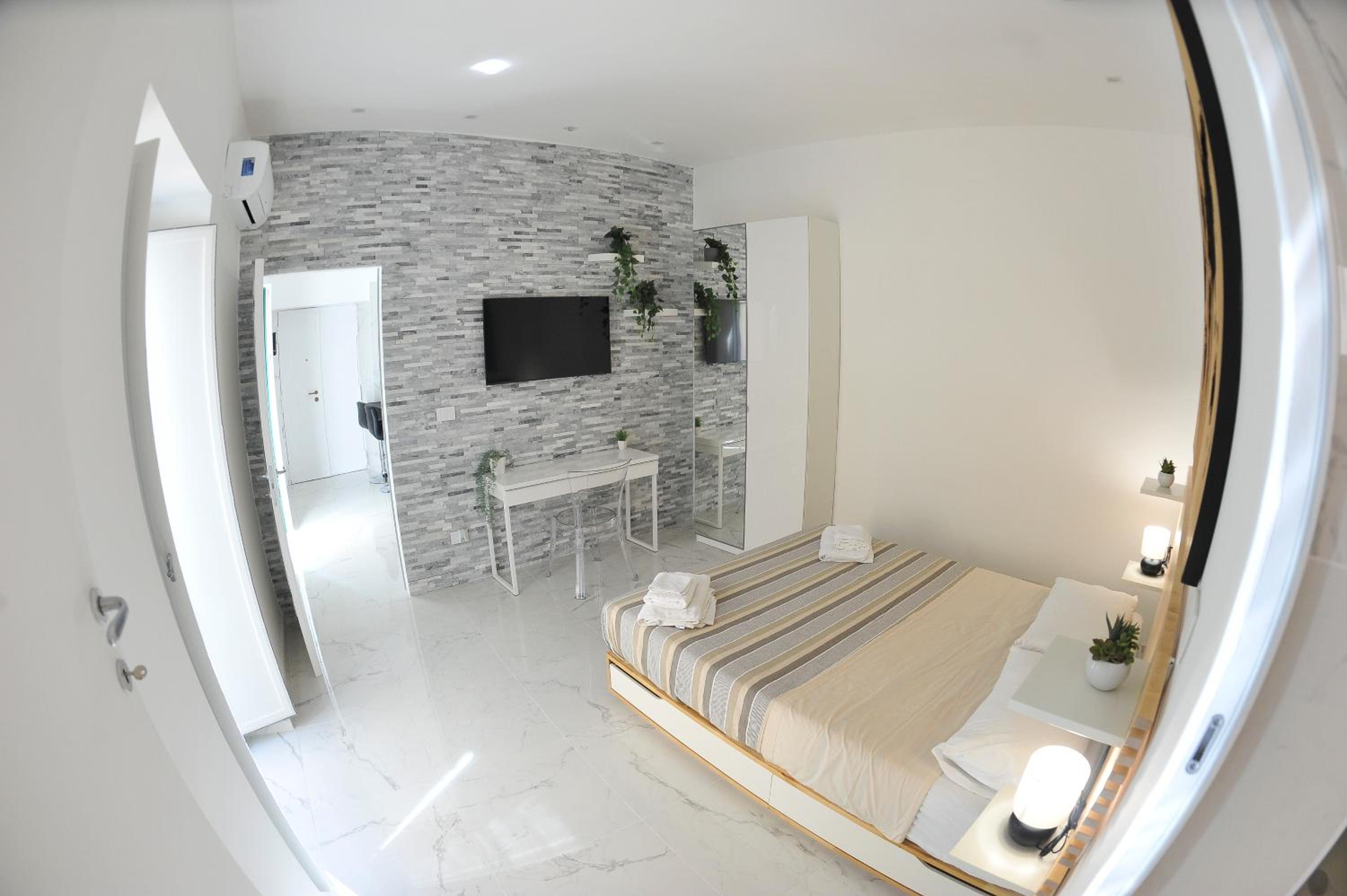 One-Bedroom House