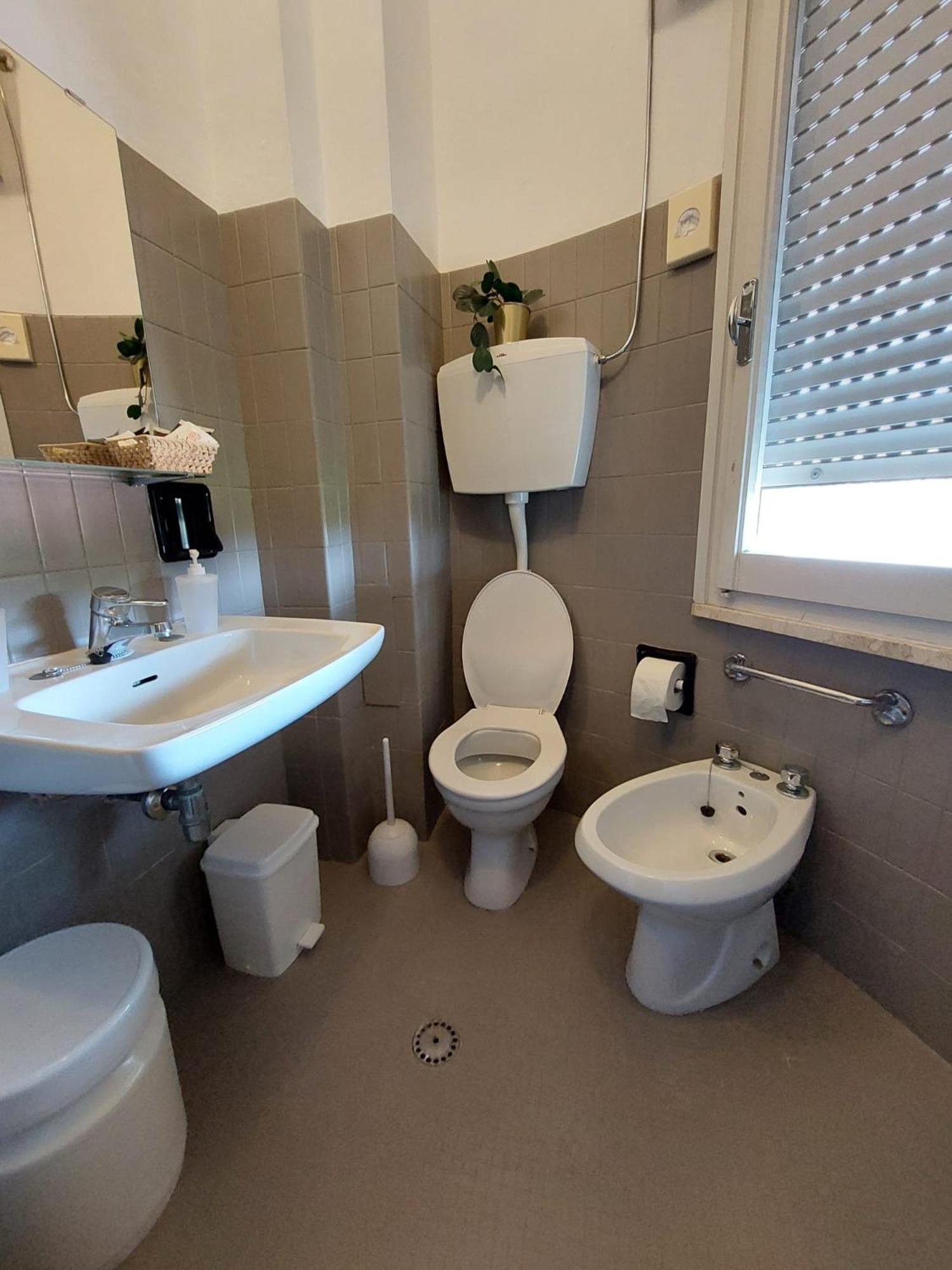Triple Room - Photo 8