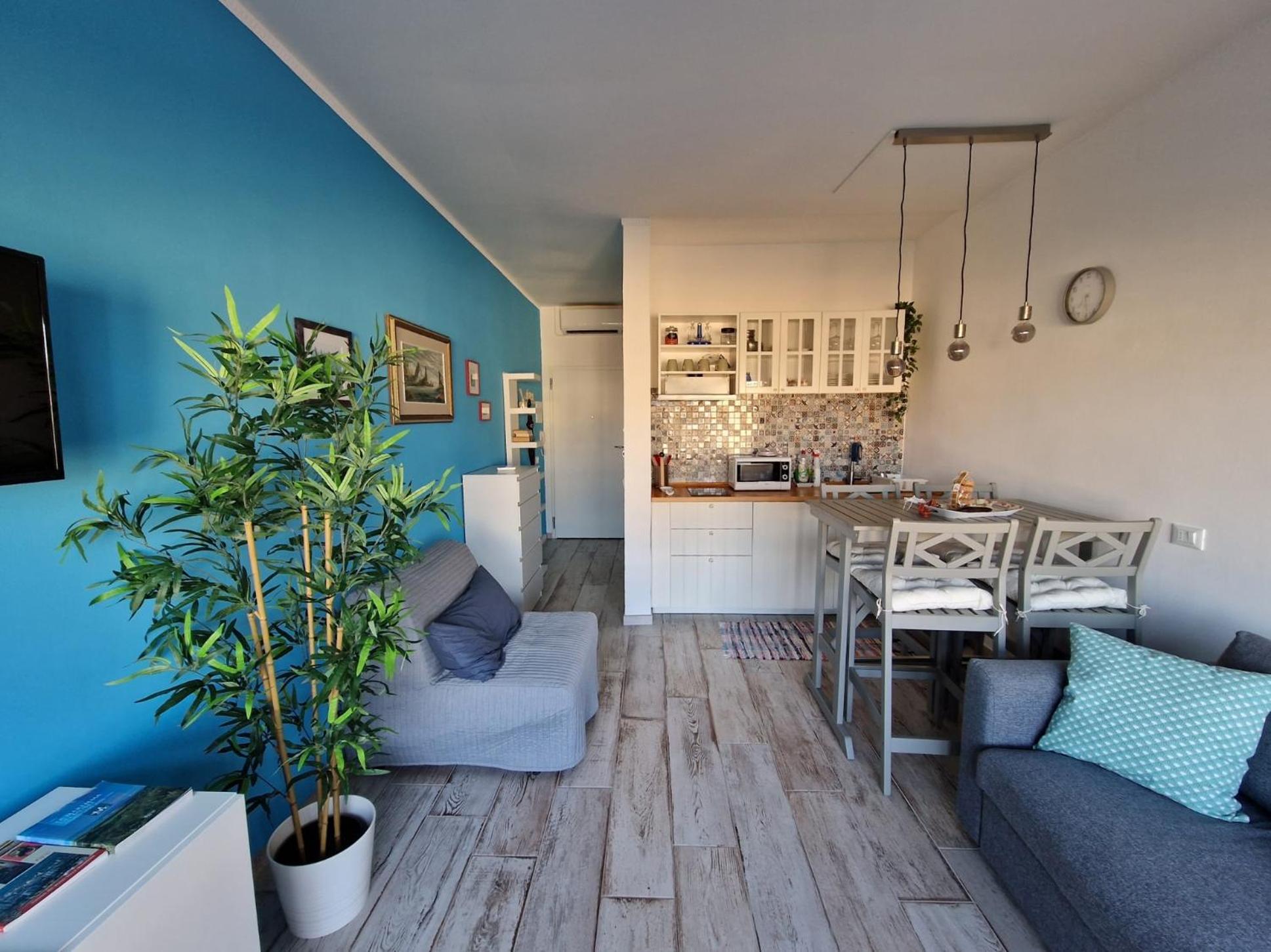 Studio with Sea View