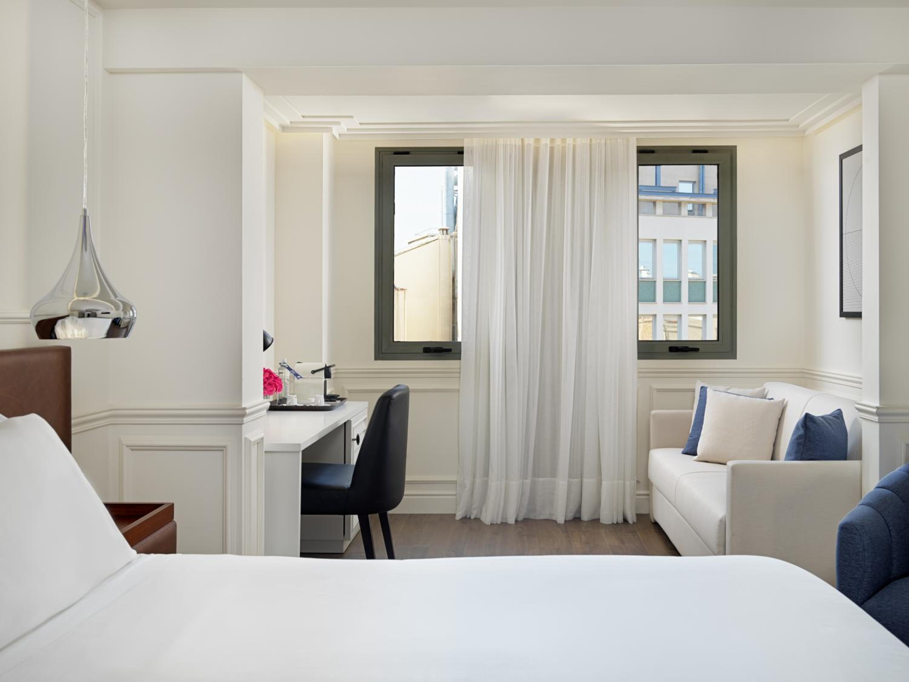 Family Junior Suite (4 adults) thumbnail 6