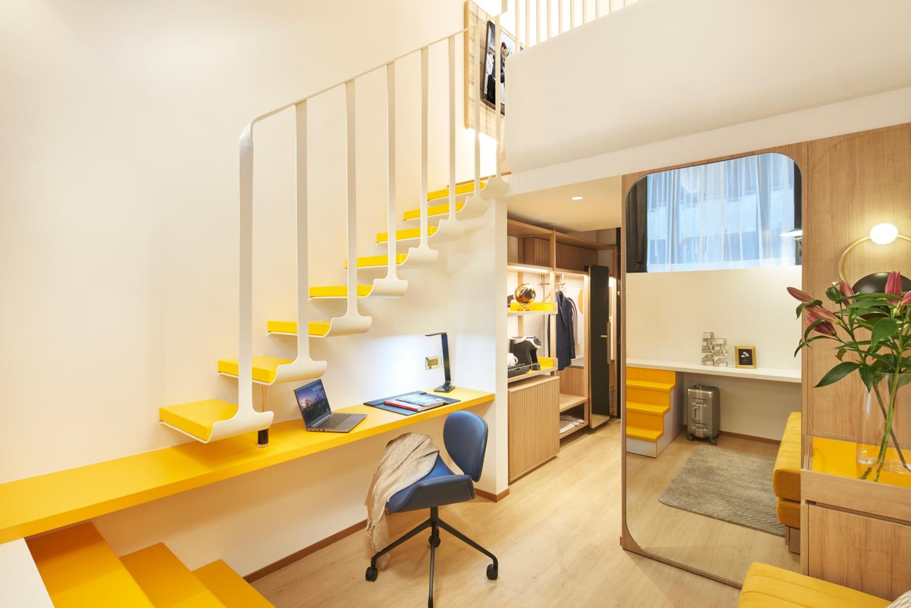 Loft 1