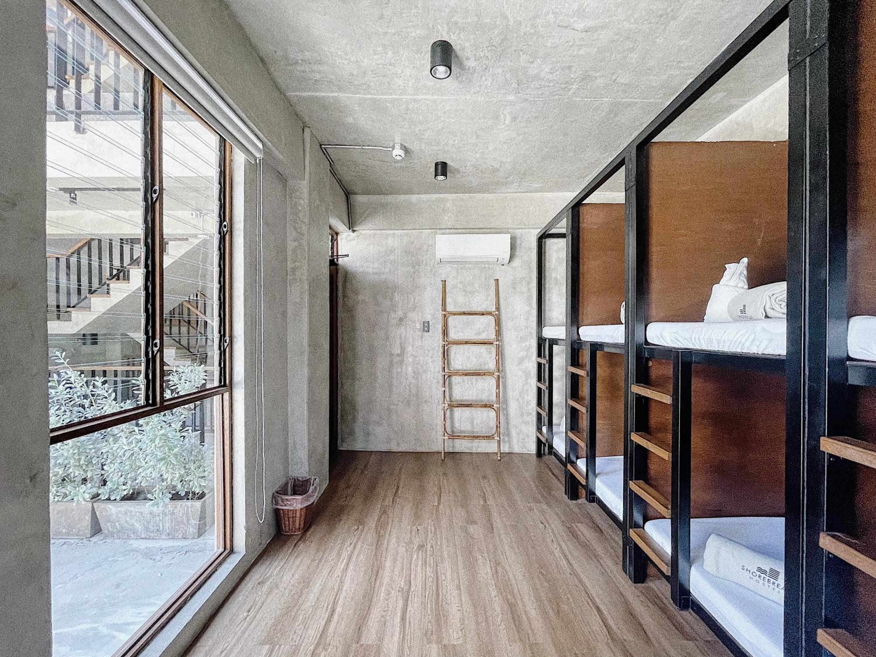 8-Bed Mixed Dormitory Room photo 1