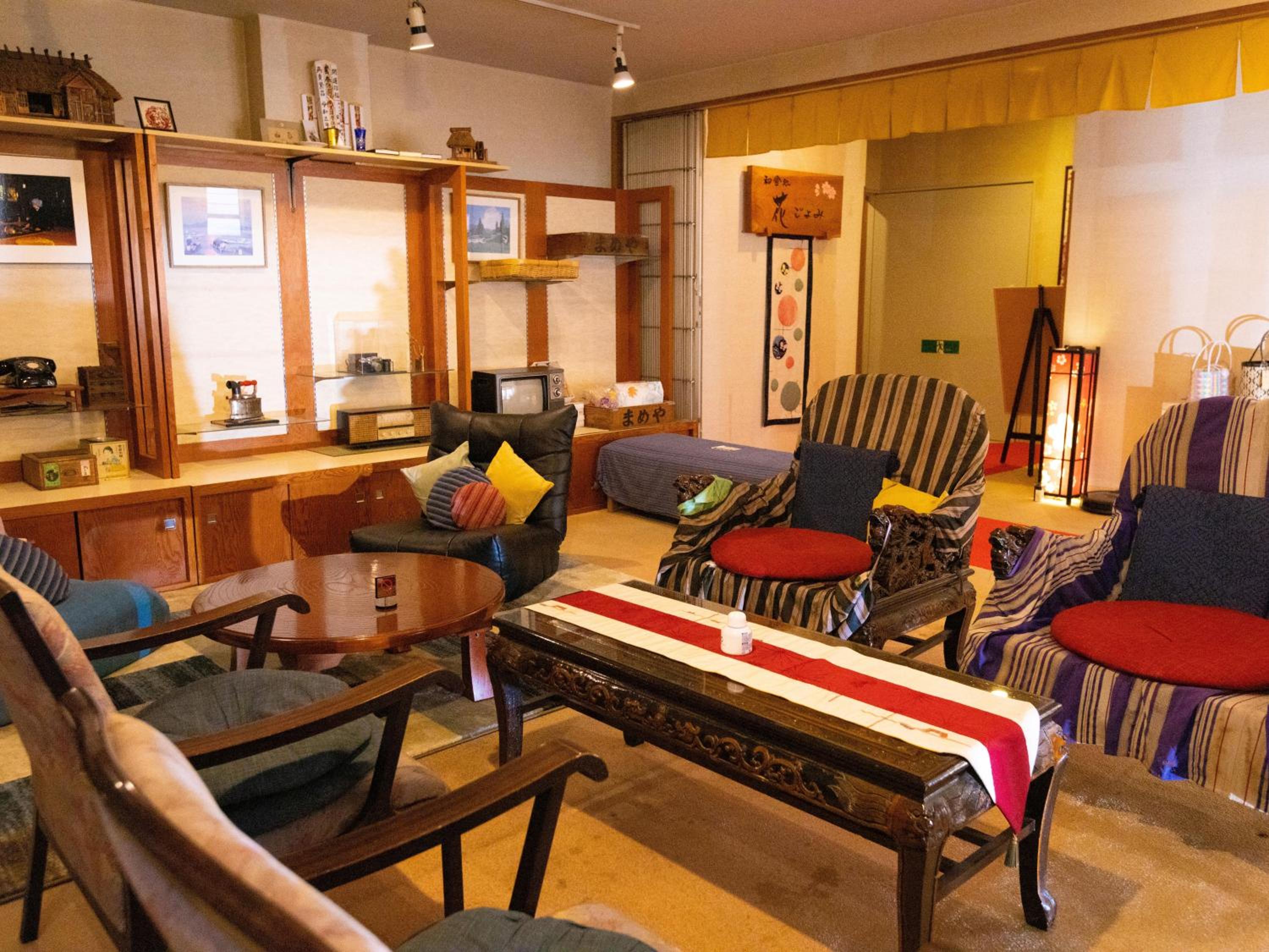 Japanese-Style Room