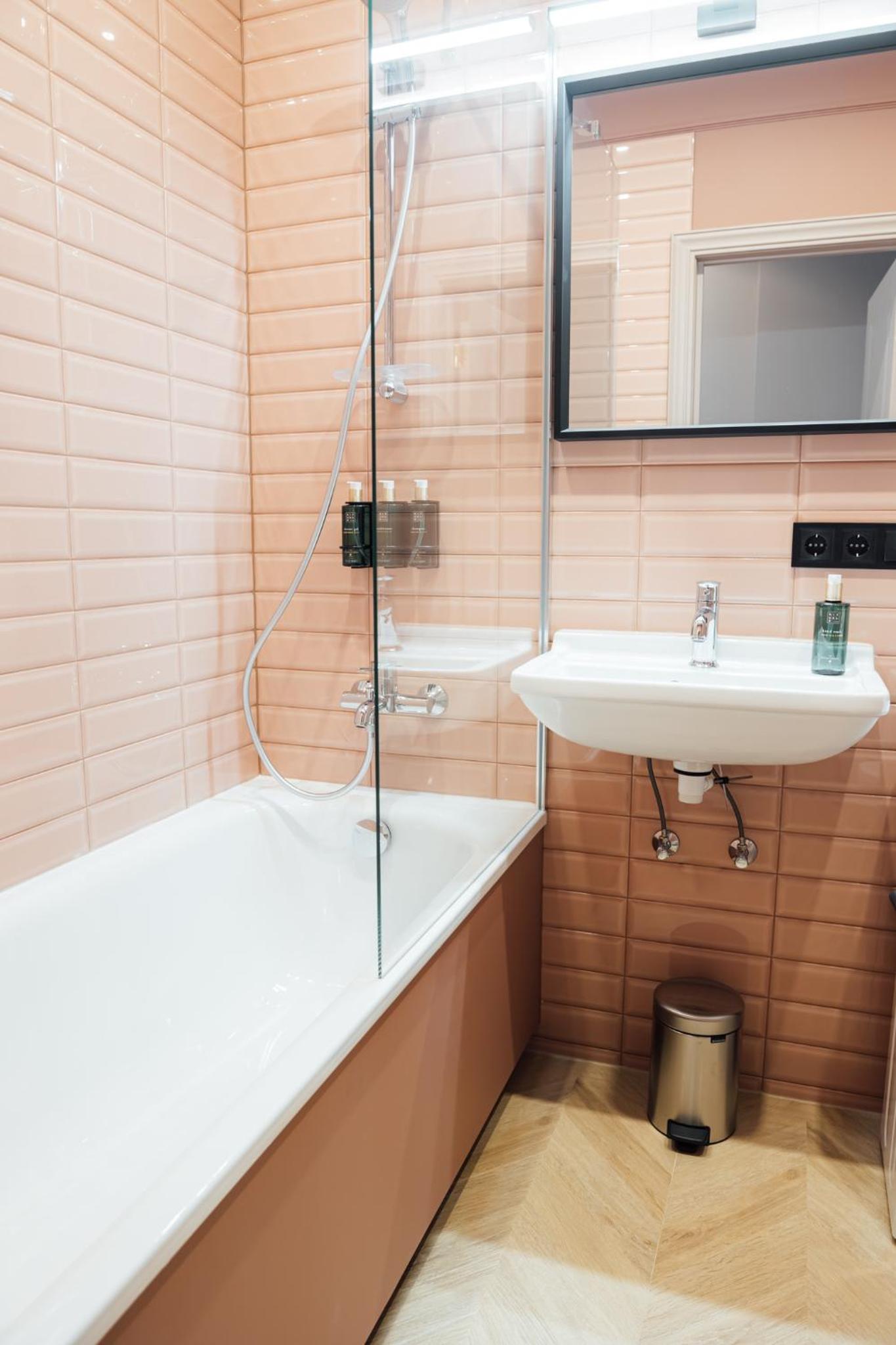 Superior Double Room - Photo 5
