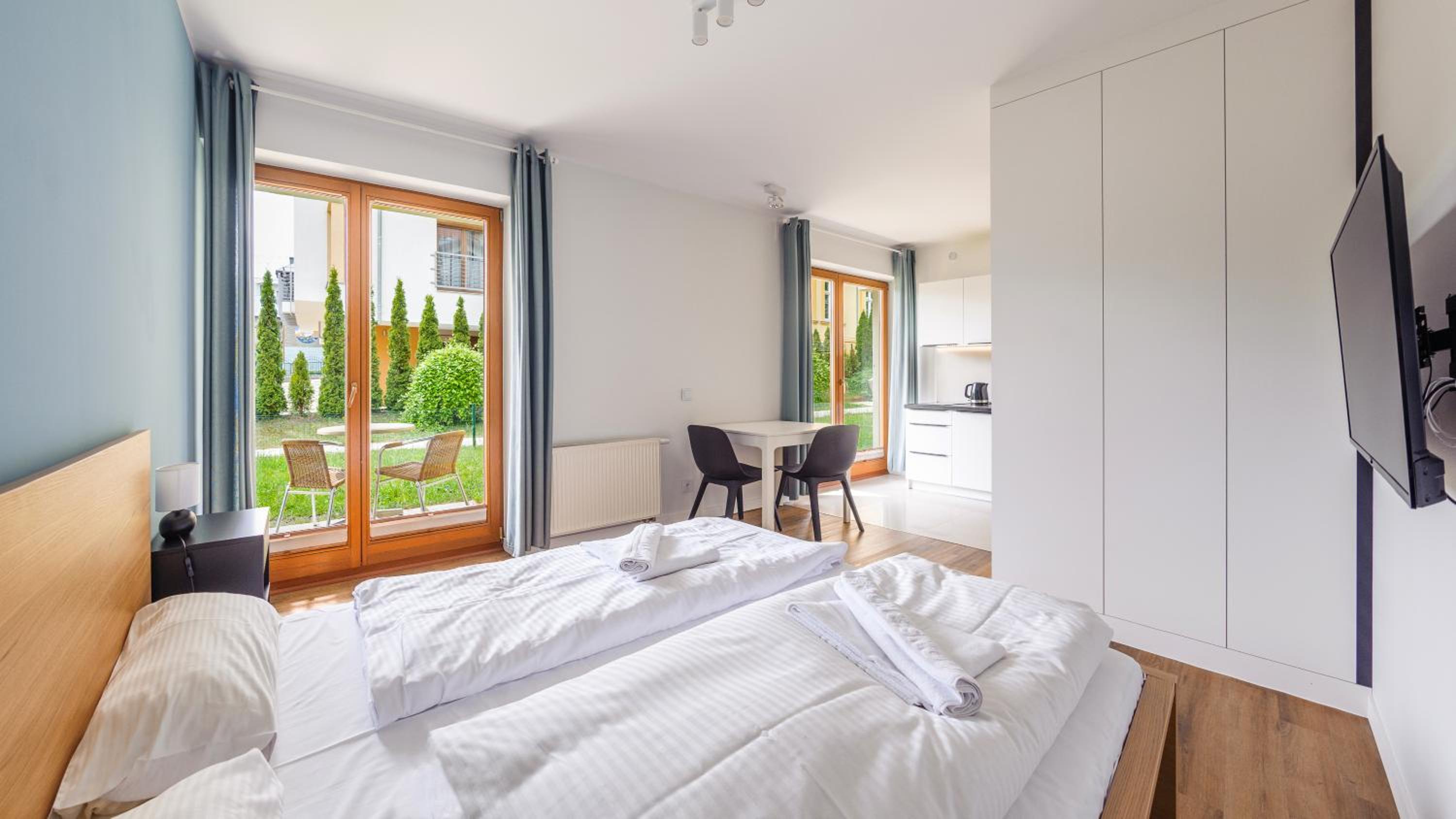 Studio Apartment