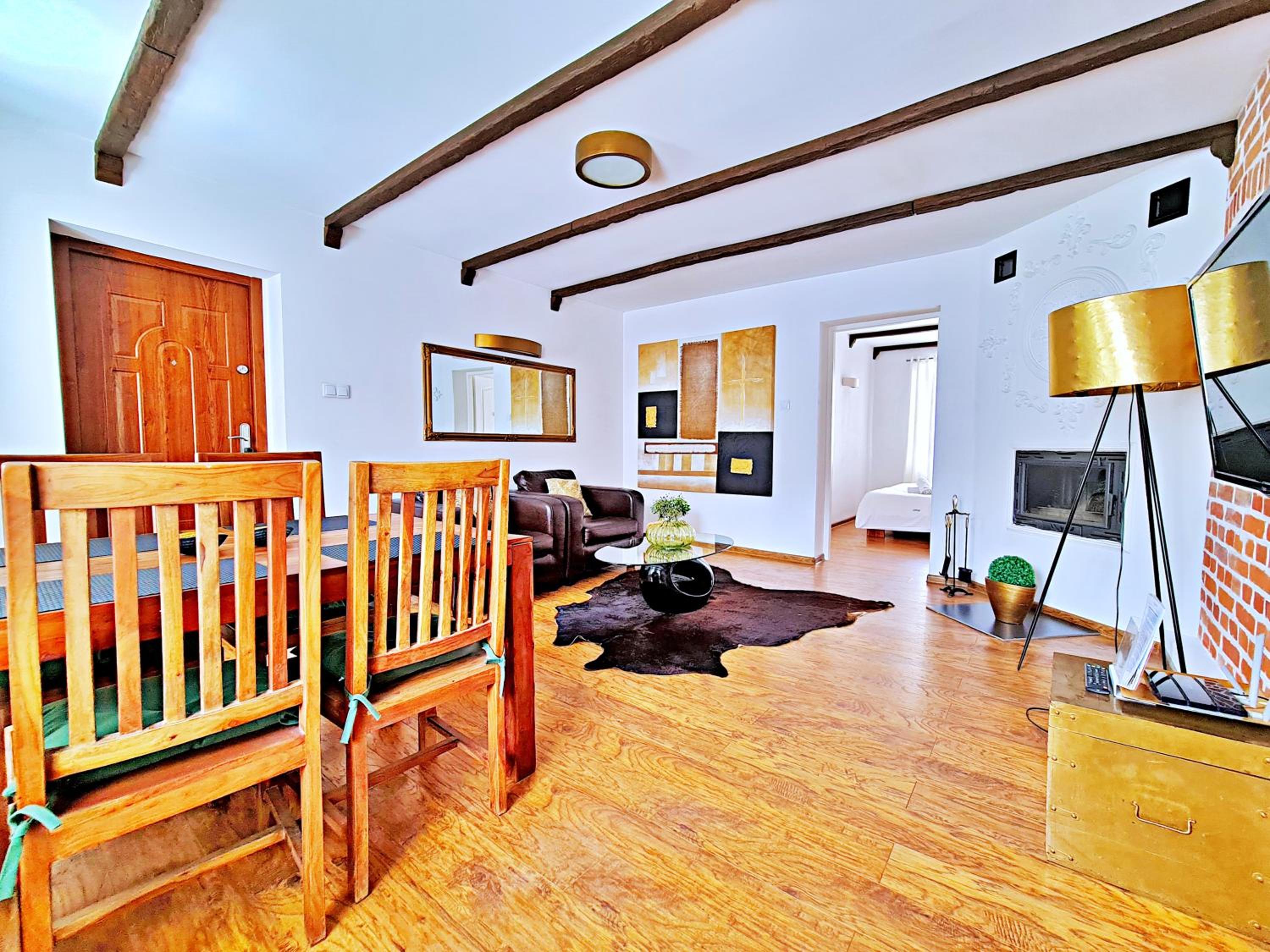 Deluxe King Room photo 2