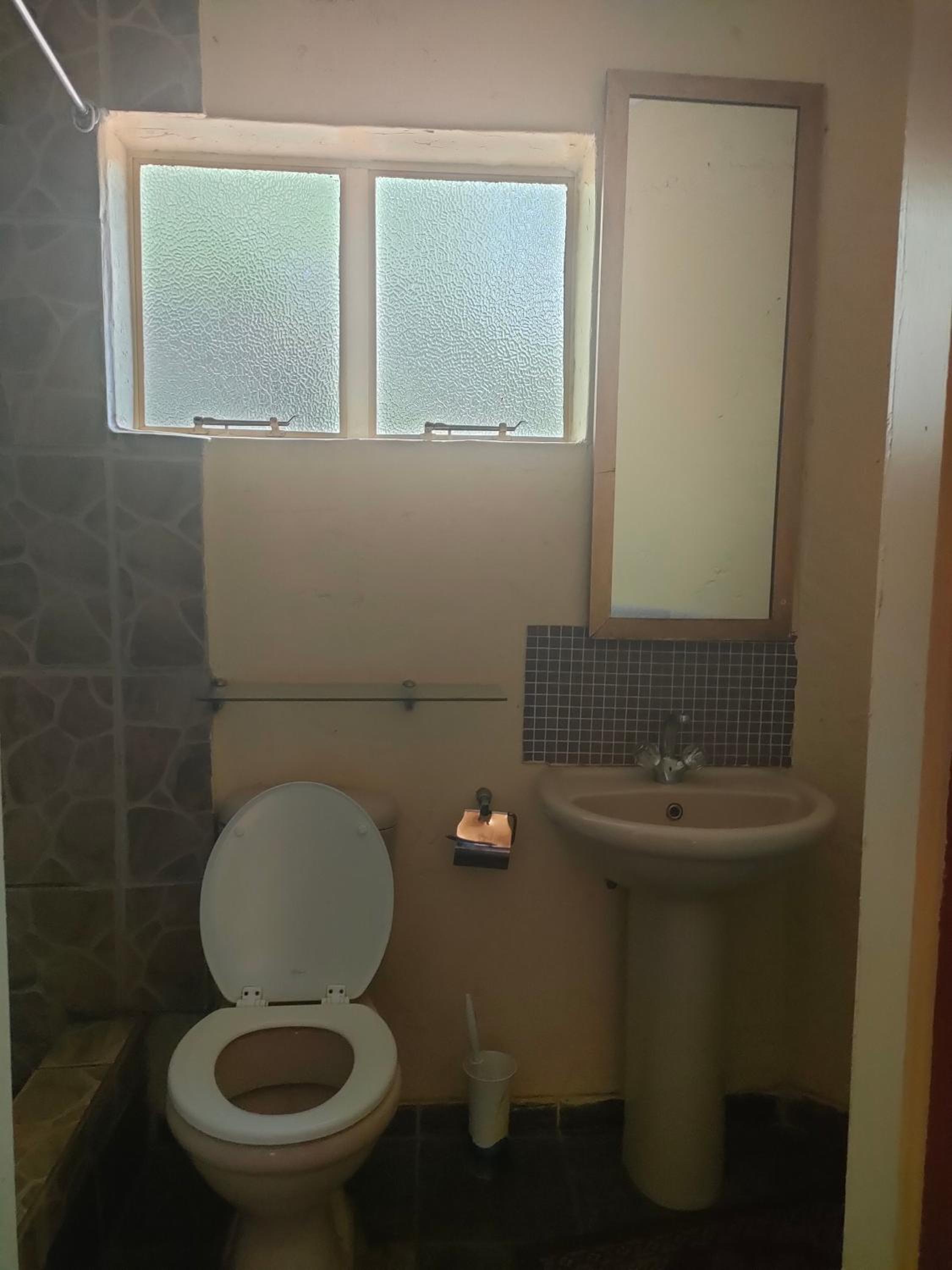 Chalet (2 Adults) - Photo 6