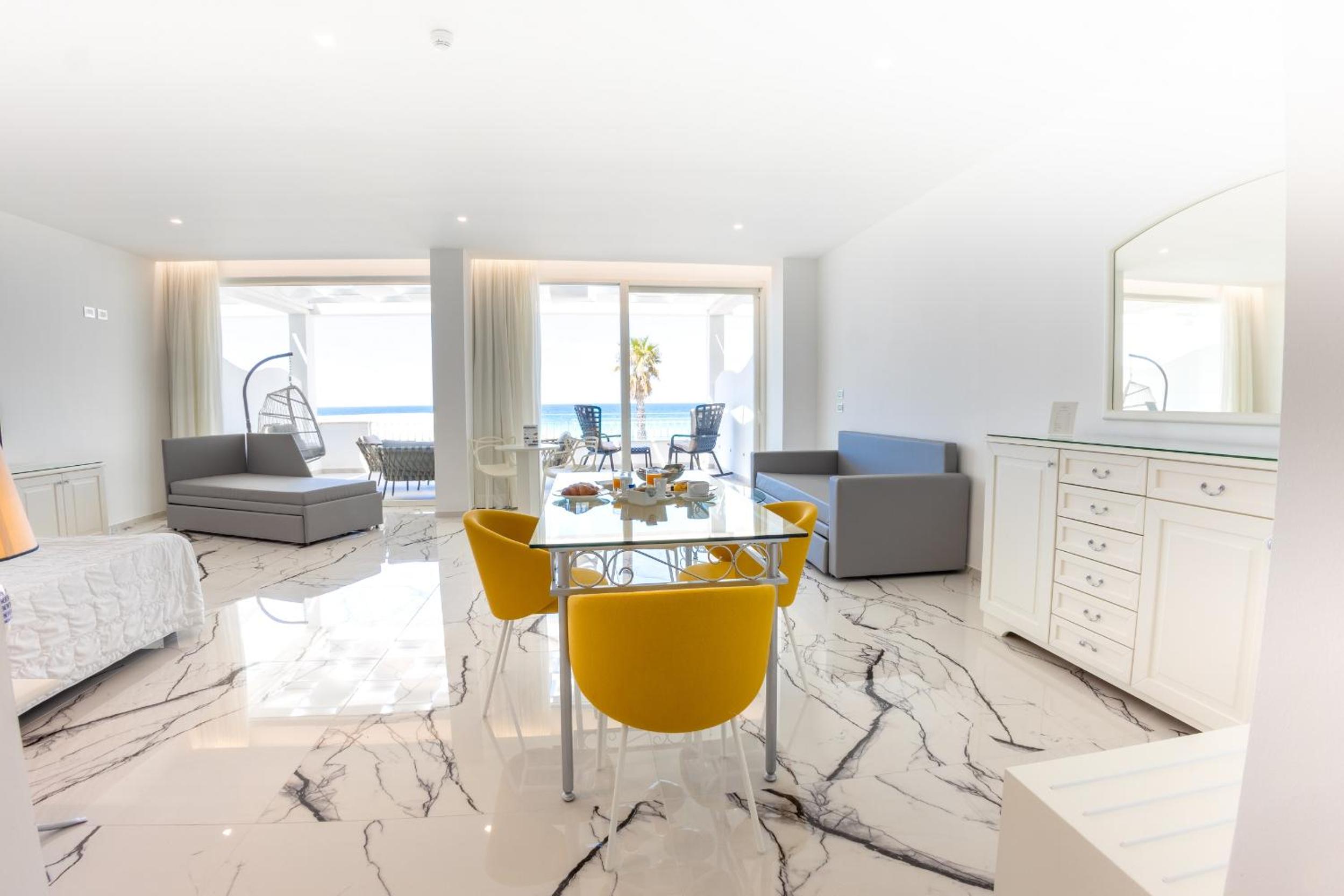 Suite with Sea View photo 2