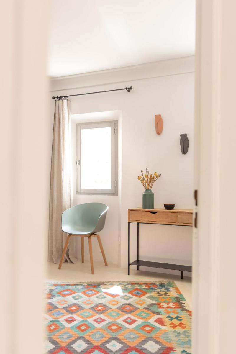 Double Room with Private Bathroom photo 1