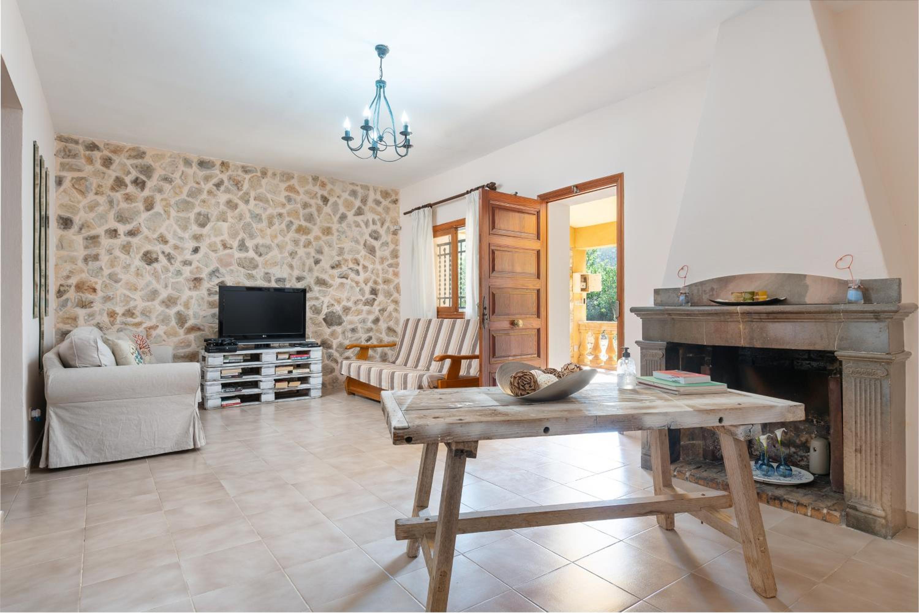 Villa de Tres Habitaciones
