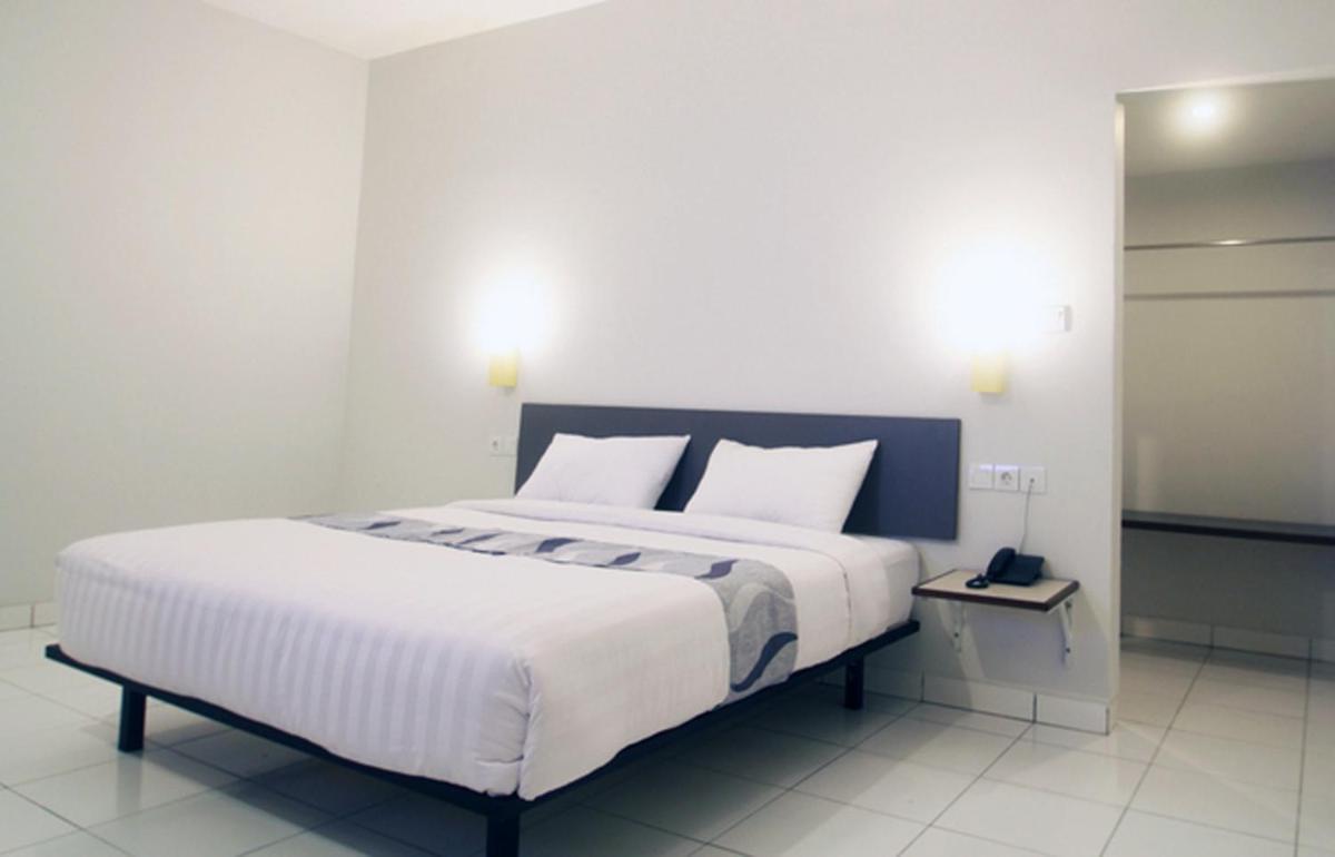 Deluxe Double or Twin Room - Photo 3