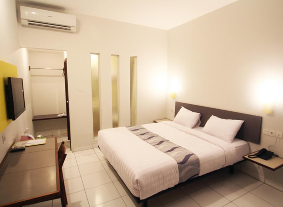 Deluxe Double or Twin Room - Photo 1