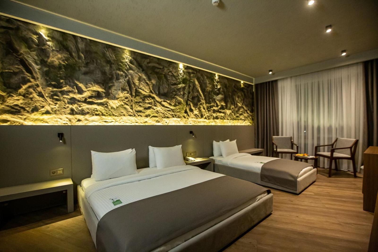 Superior Twin Room - Photo 1