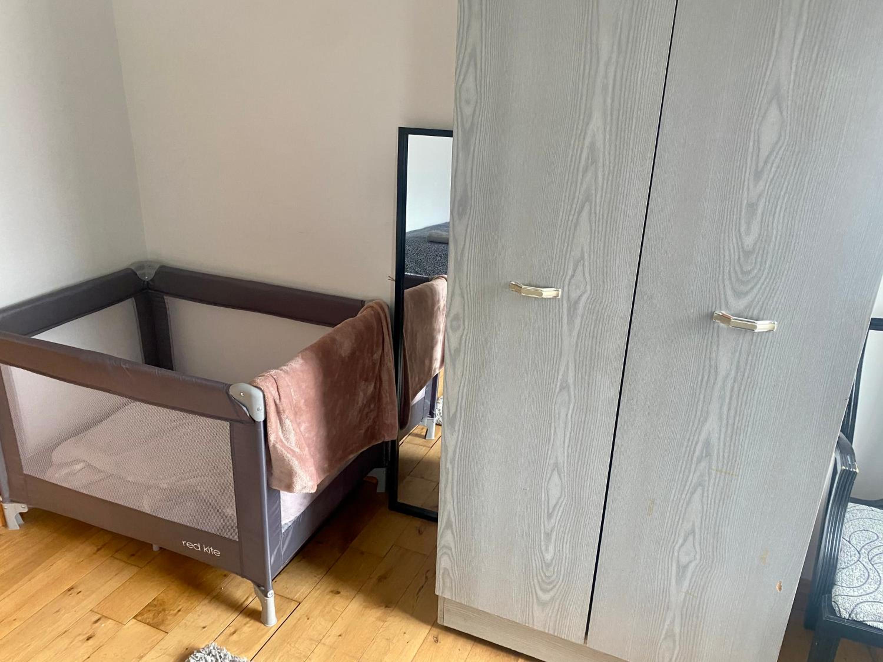 Two-Bedroom House - Photo 16
