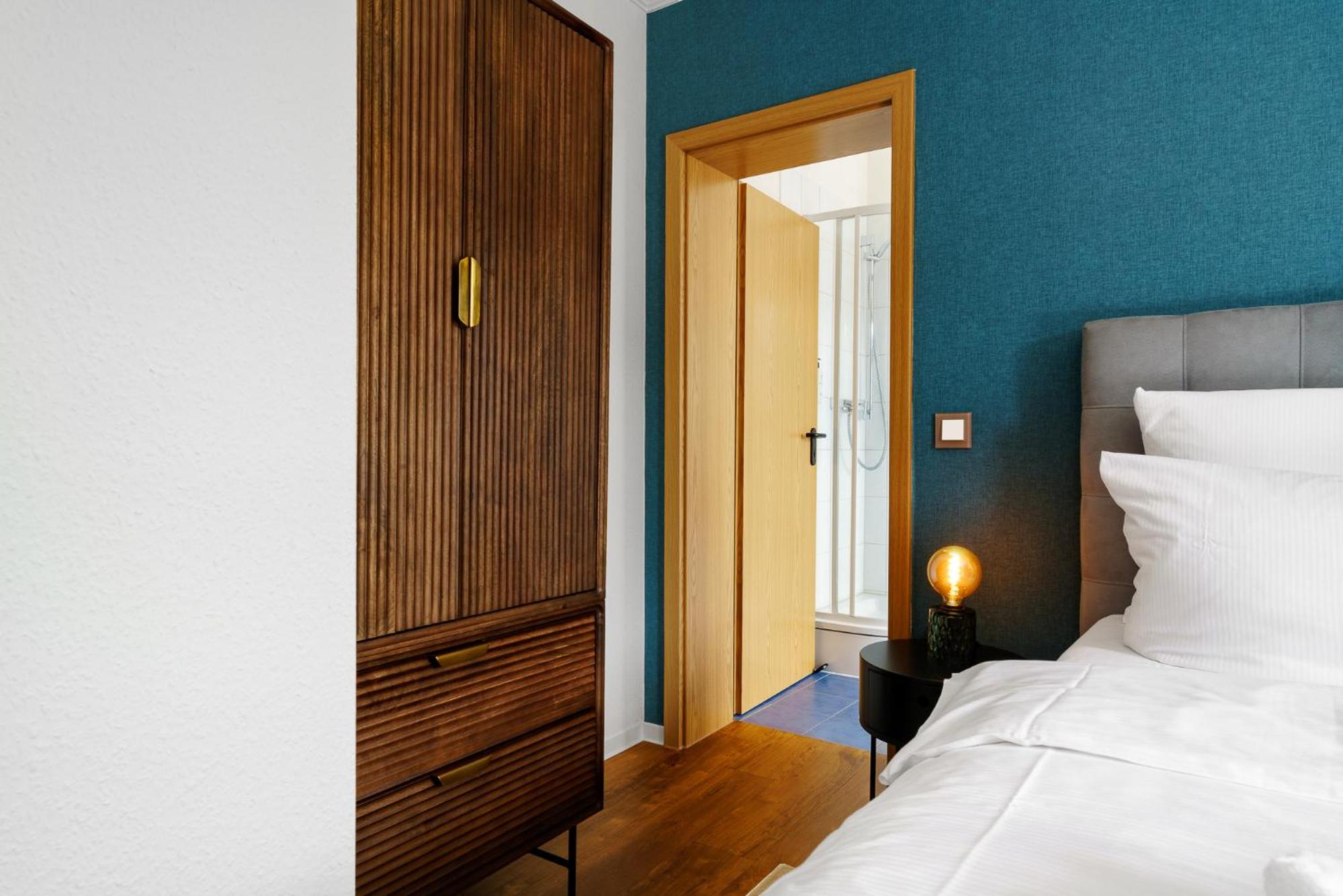Double Room - Photo 15