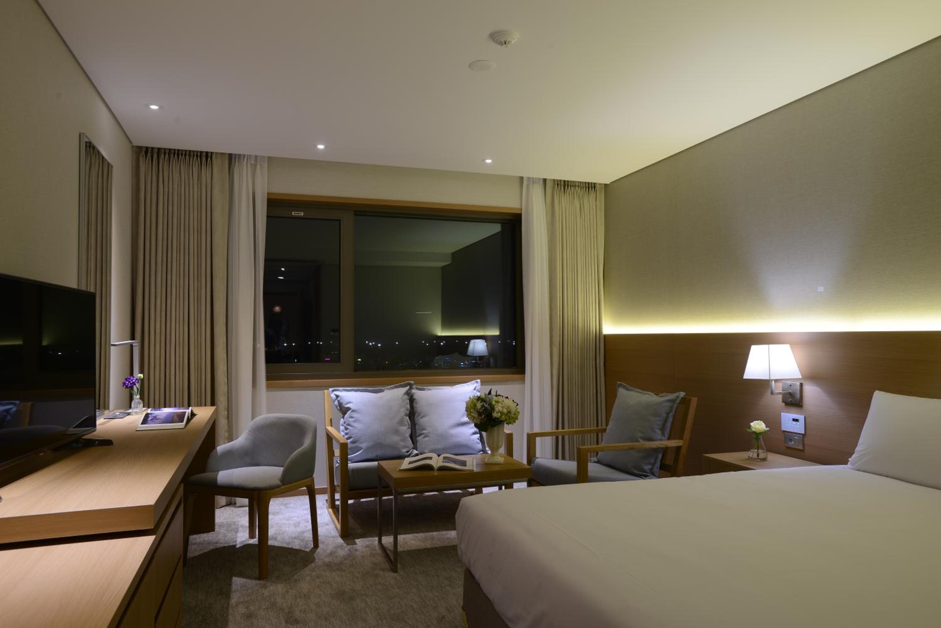 Deluxe Double Room photo 3