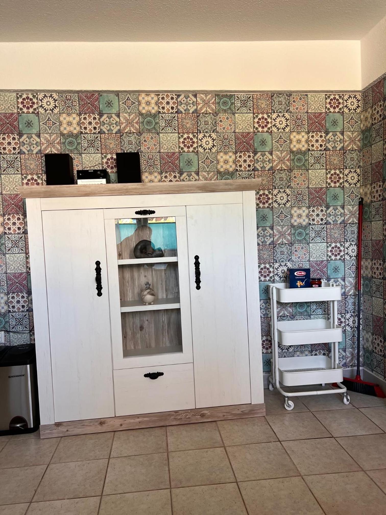 One-Bedroom Apartment - Photo 9