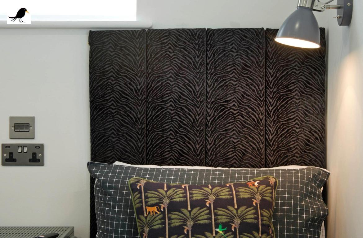 Two-Bedroom Apartment - Photo 7