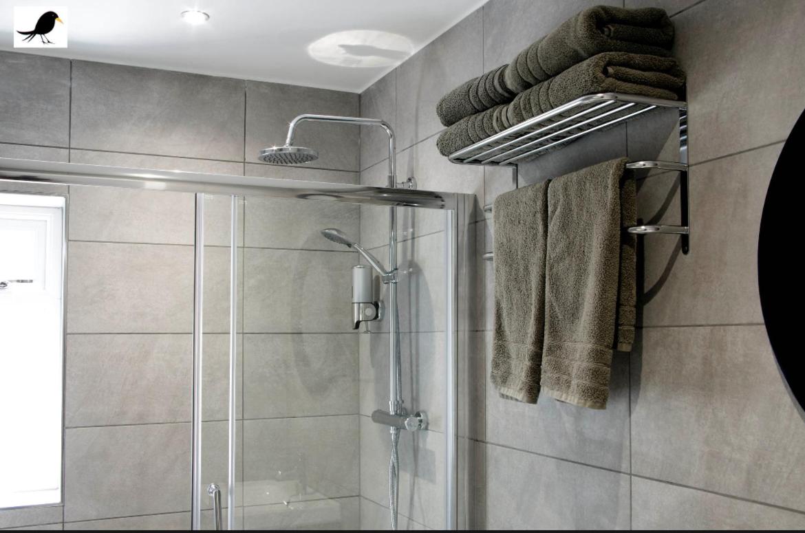Two-Bedroom Apartment - Photo 17