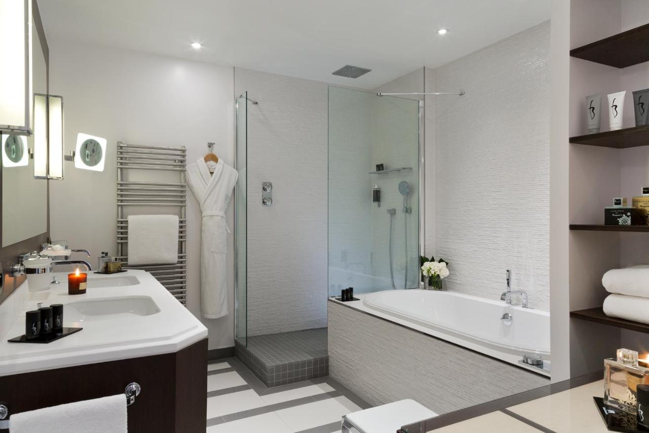 Prestige with Sea View - Photo 3