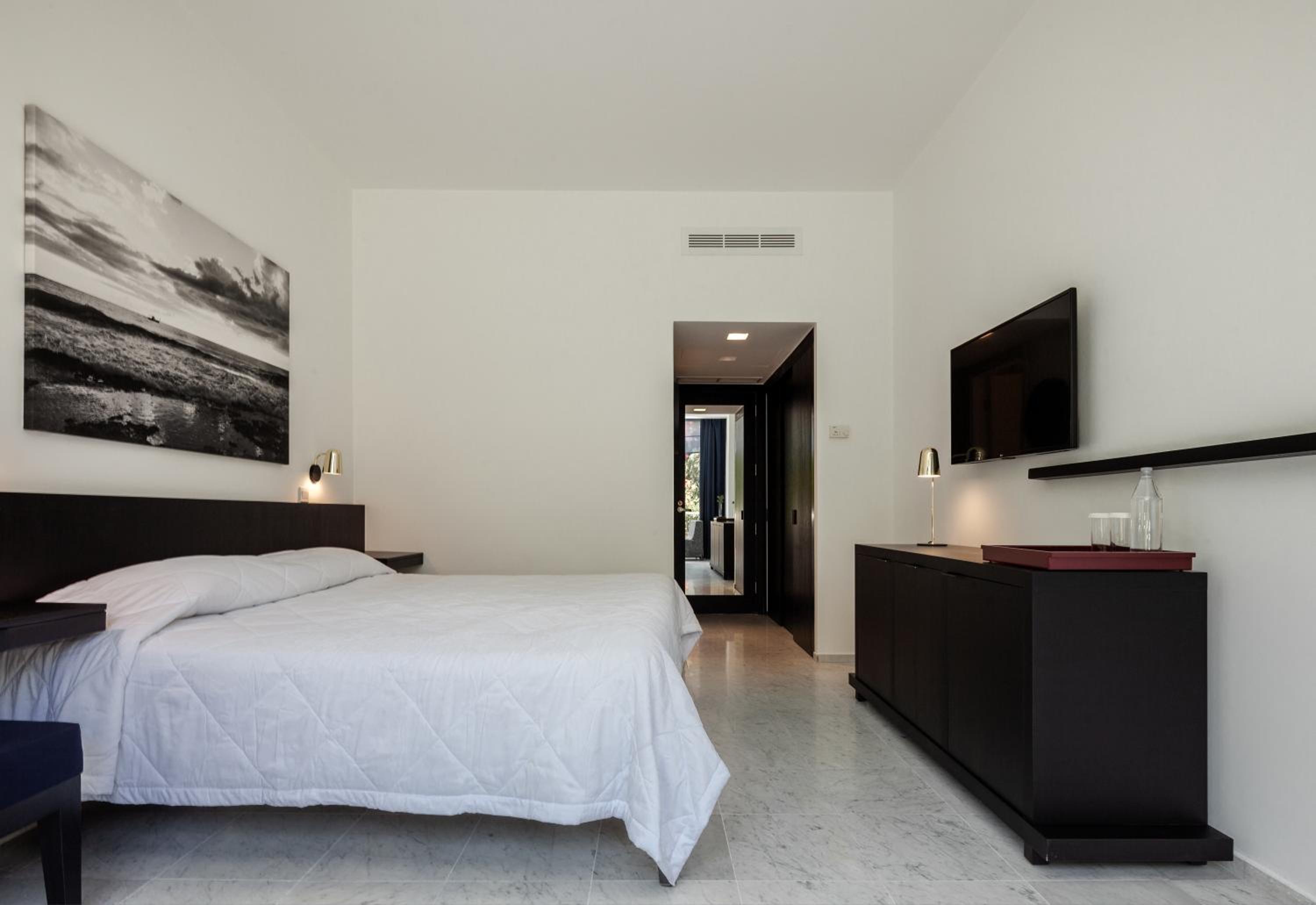 Inland View Room with Terrace - Photo 6