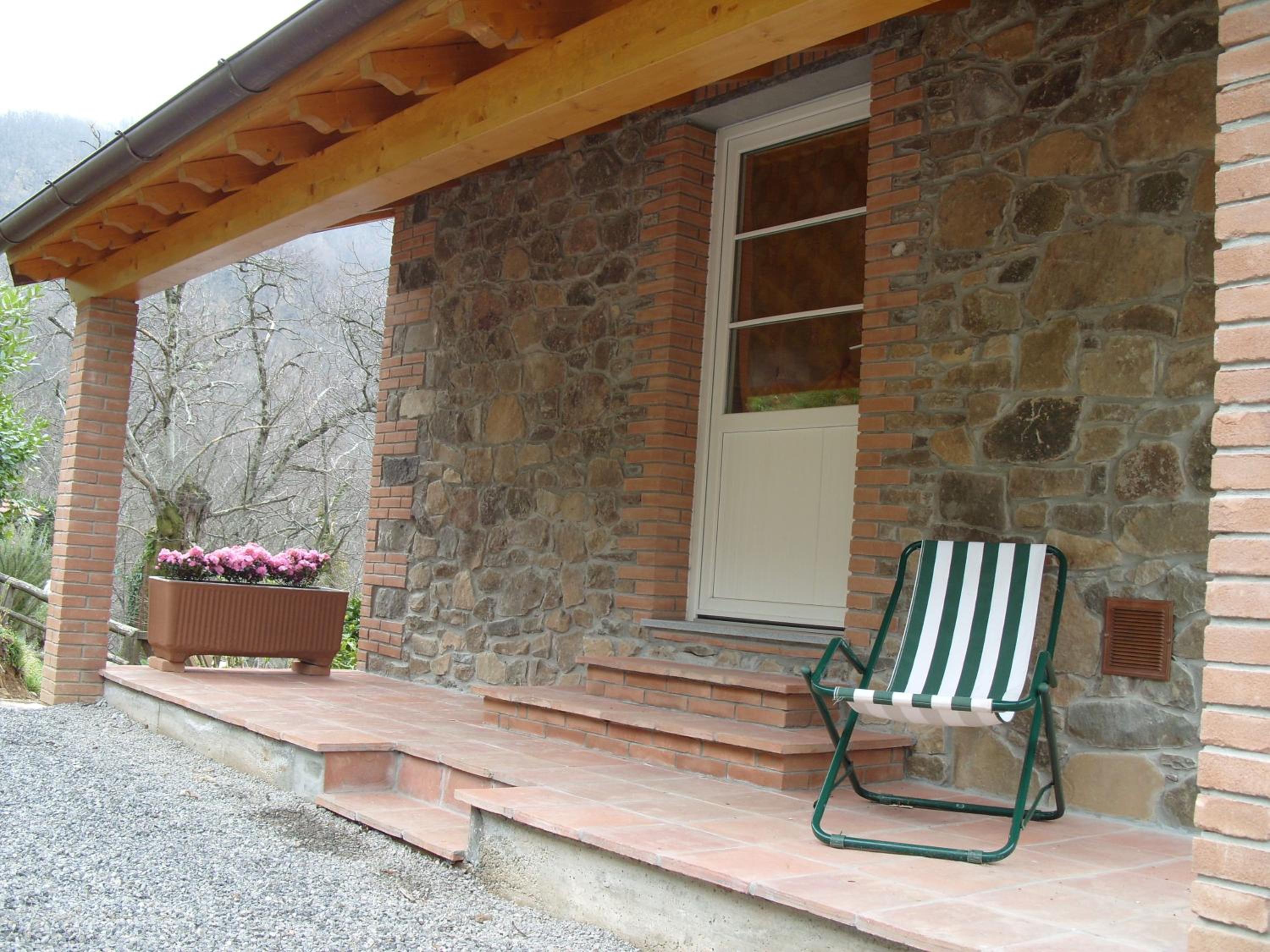 Apartment With Mountain View photo 3