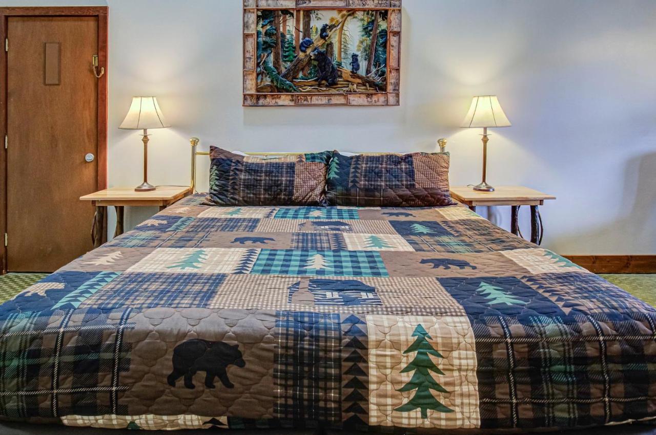 Standard king room
