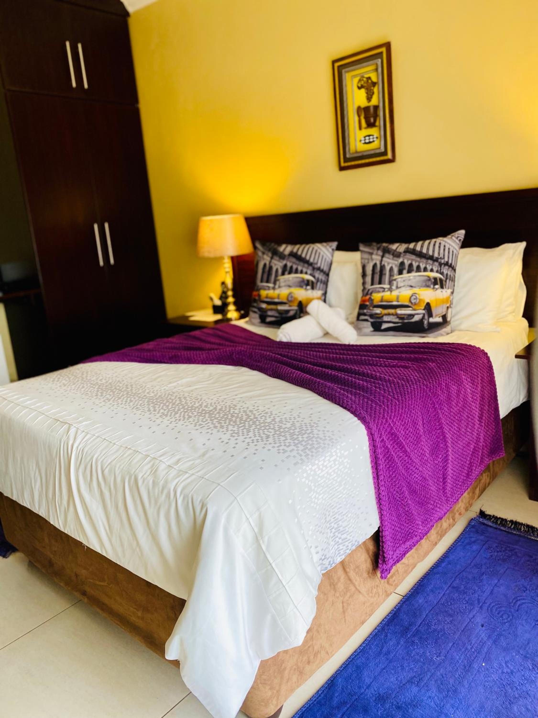 Deluxe Room - Photo 4