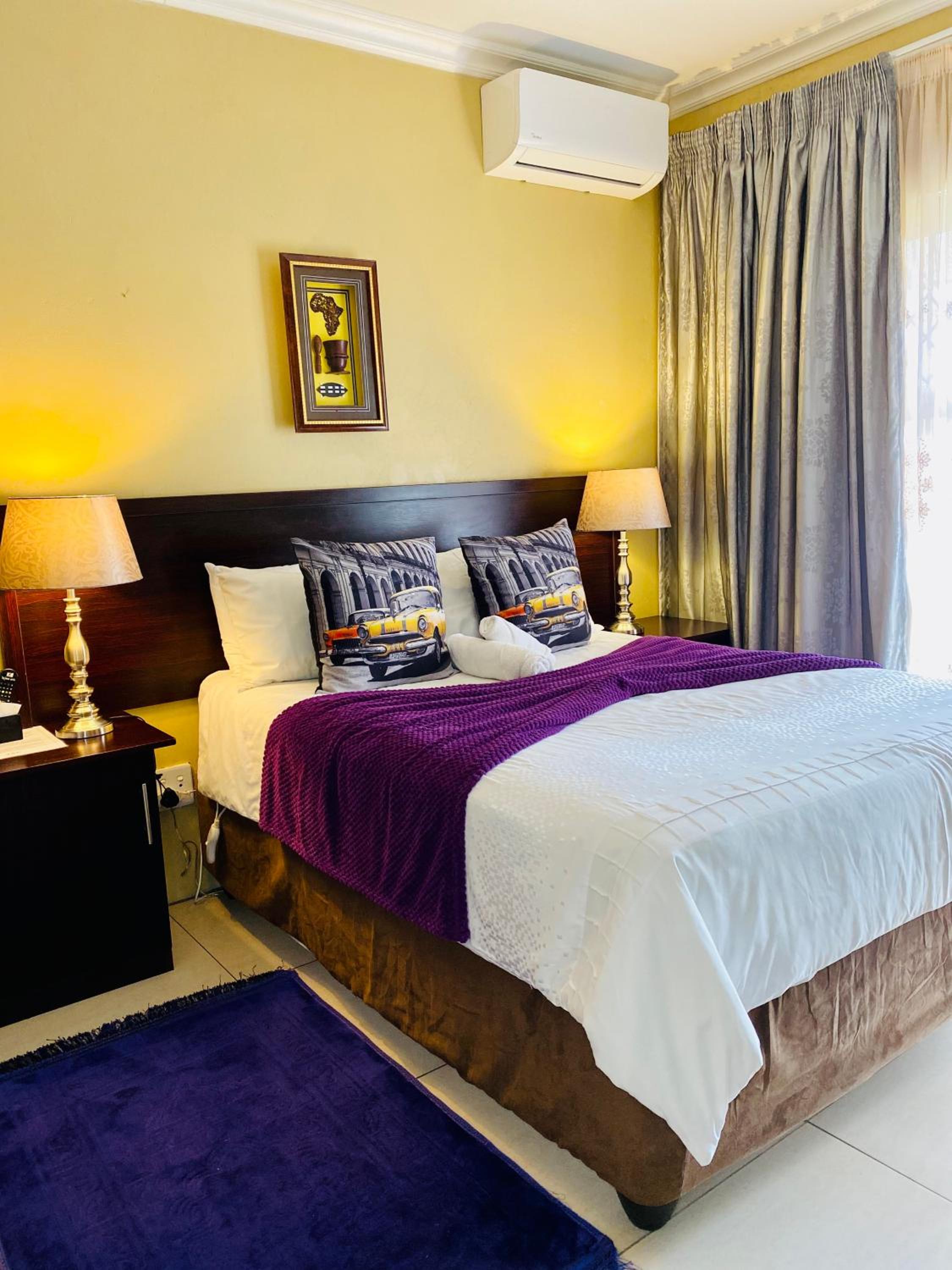 Deluxe Room - Photo 7