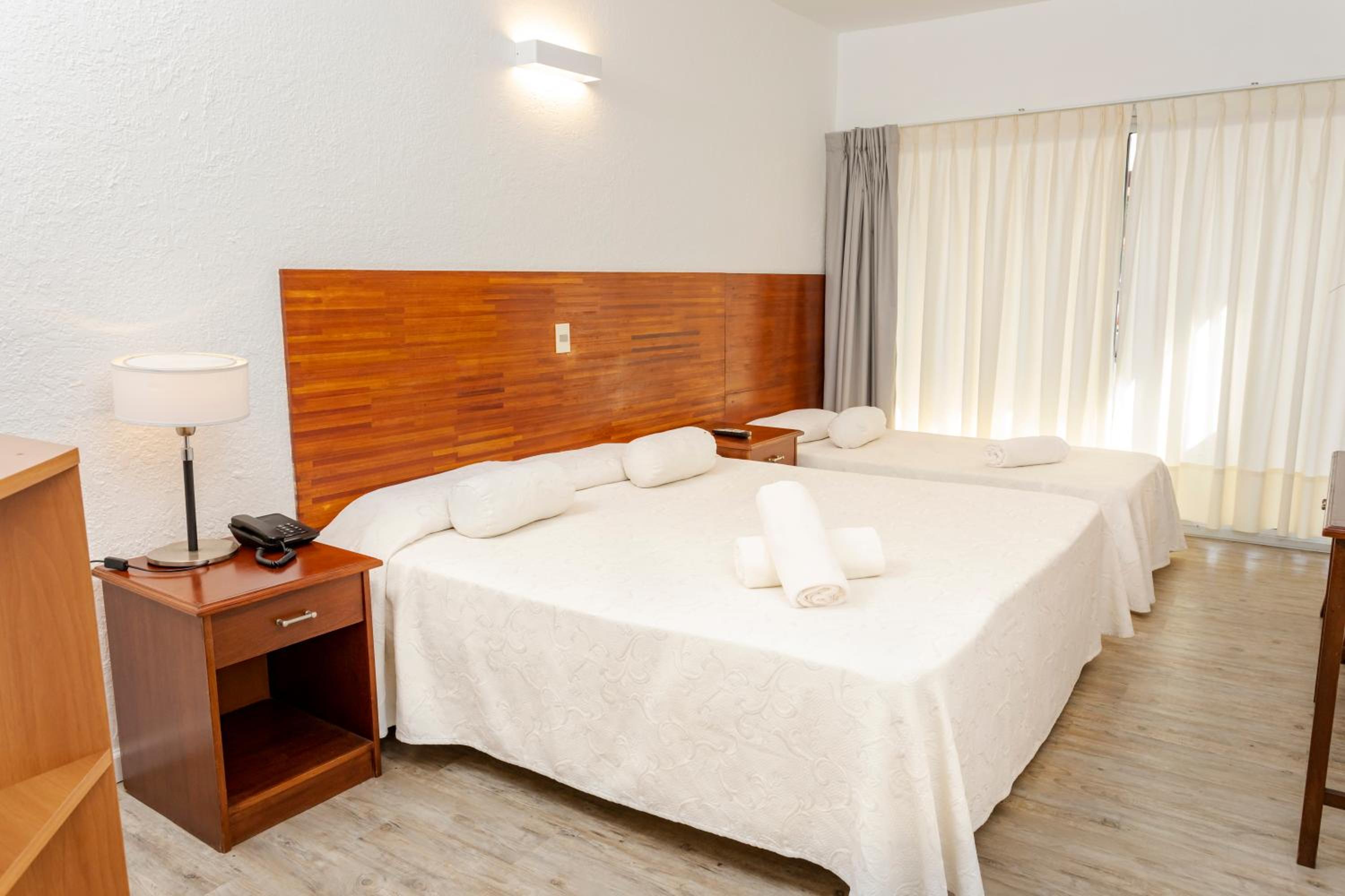 Standard Triple Room photo 2