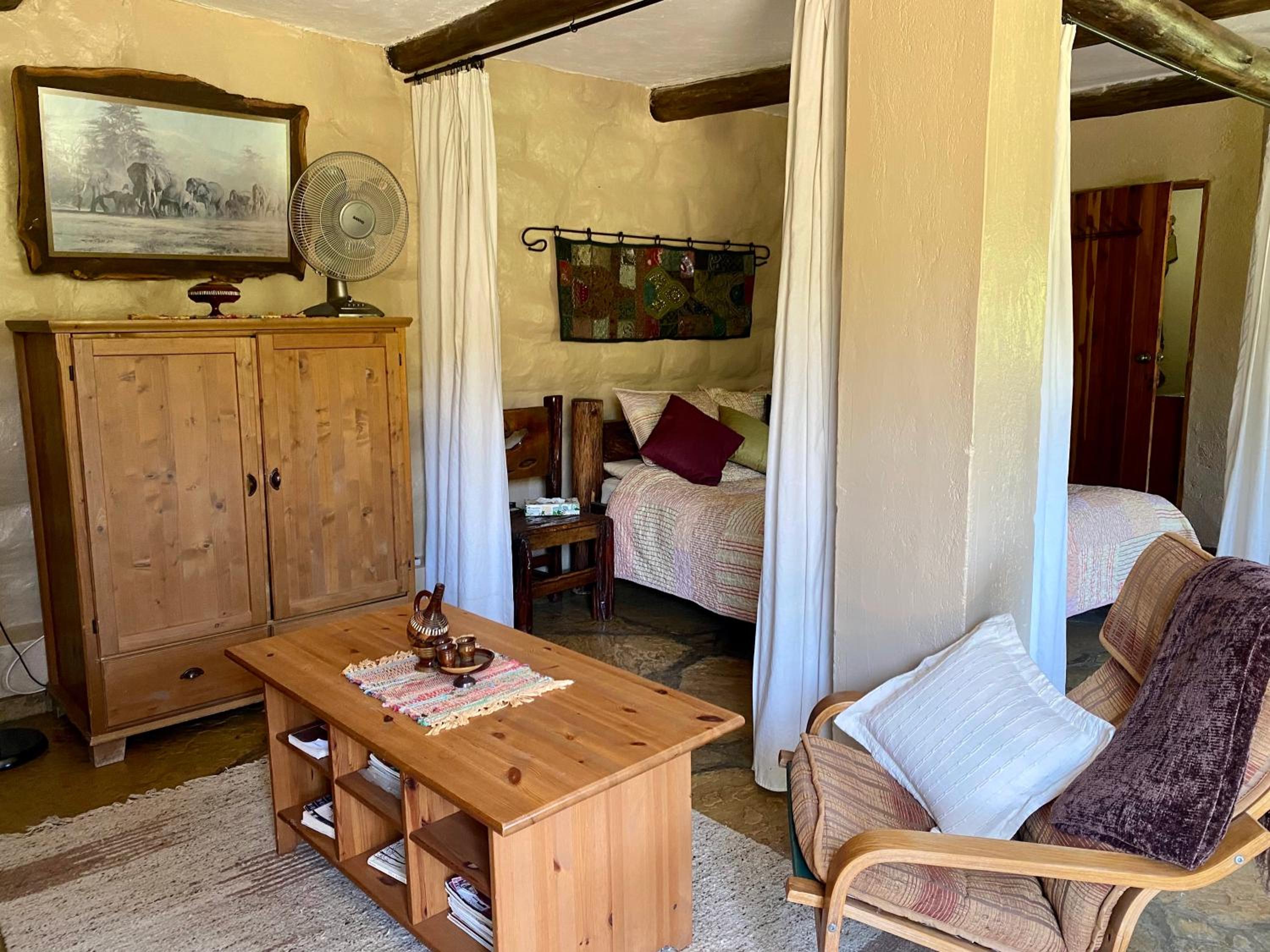 King Suite with Balcony photo 3