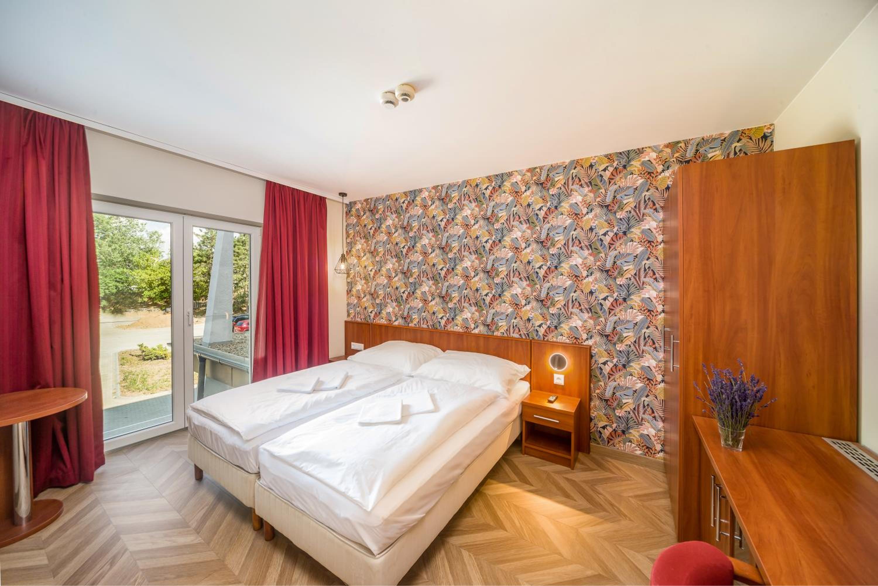 Double or Twin Room with Garden View