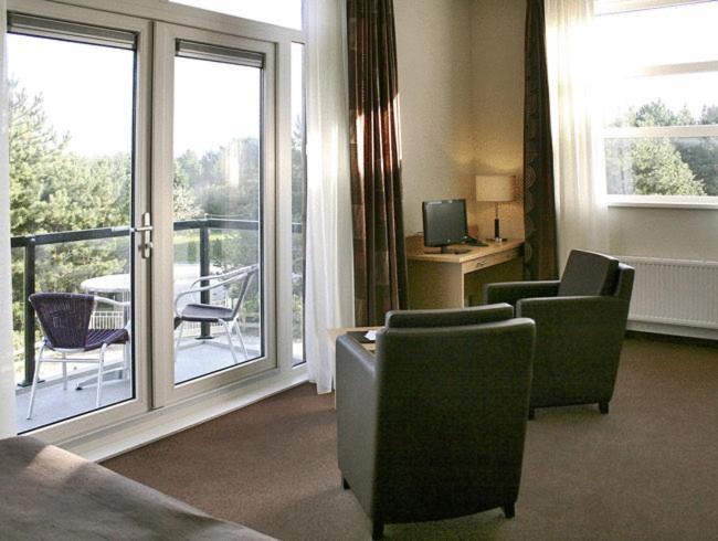 Double Room with Balcony photo 3